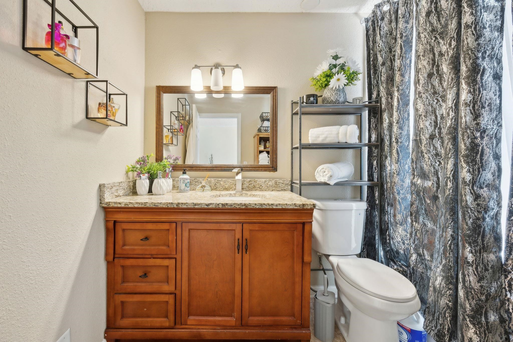 Image 43 of 94 For 121 Herja Acre Ln