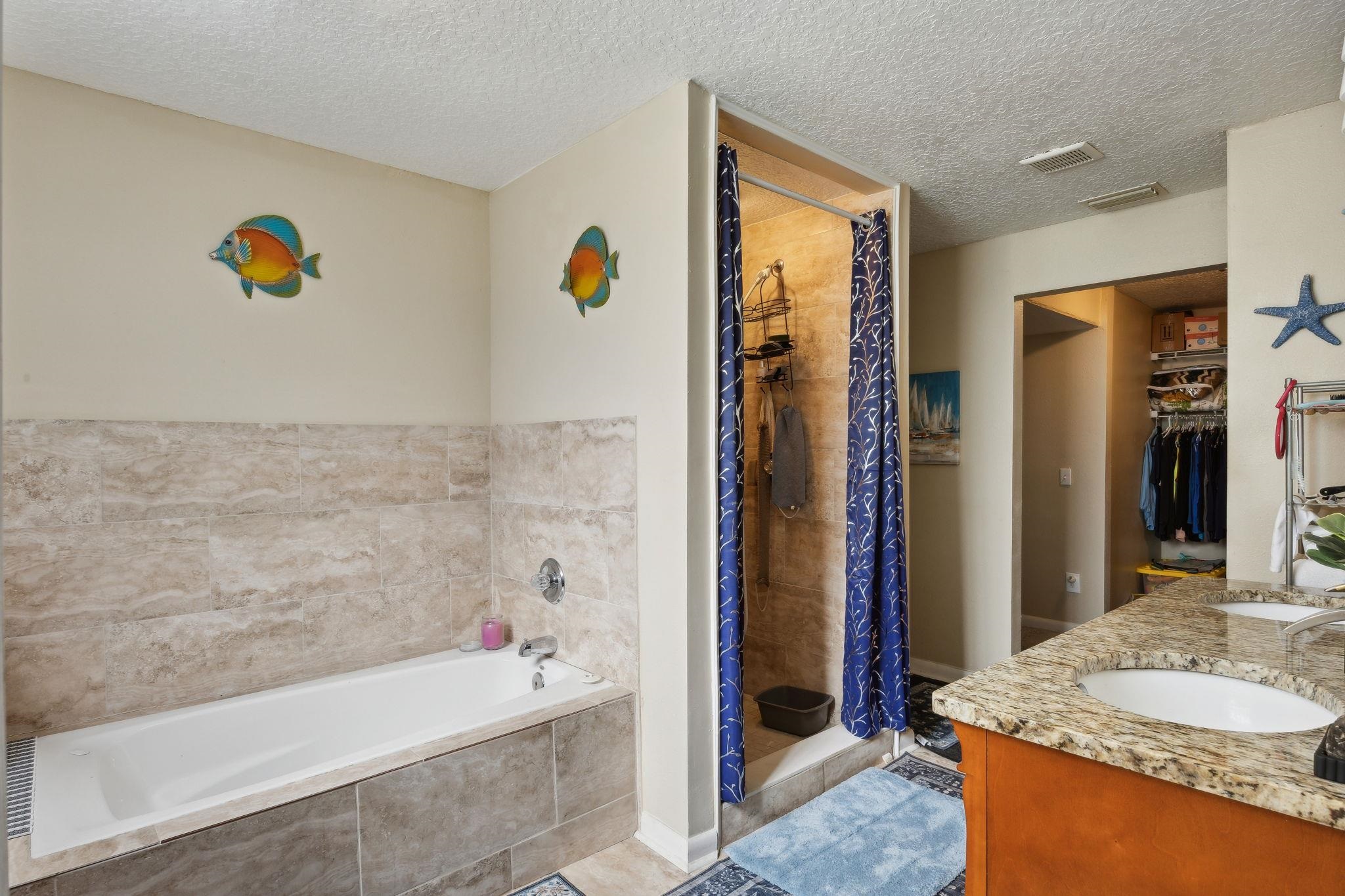 Image 49 of 94 For 121 Herja Acre Ln