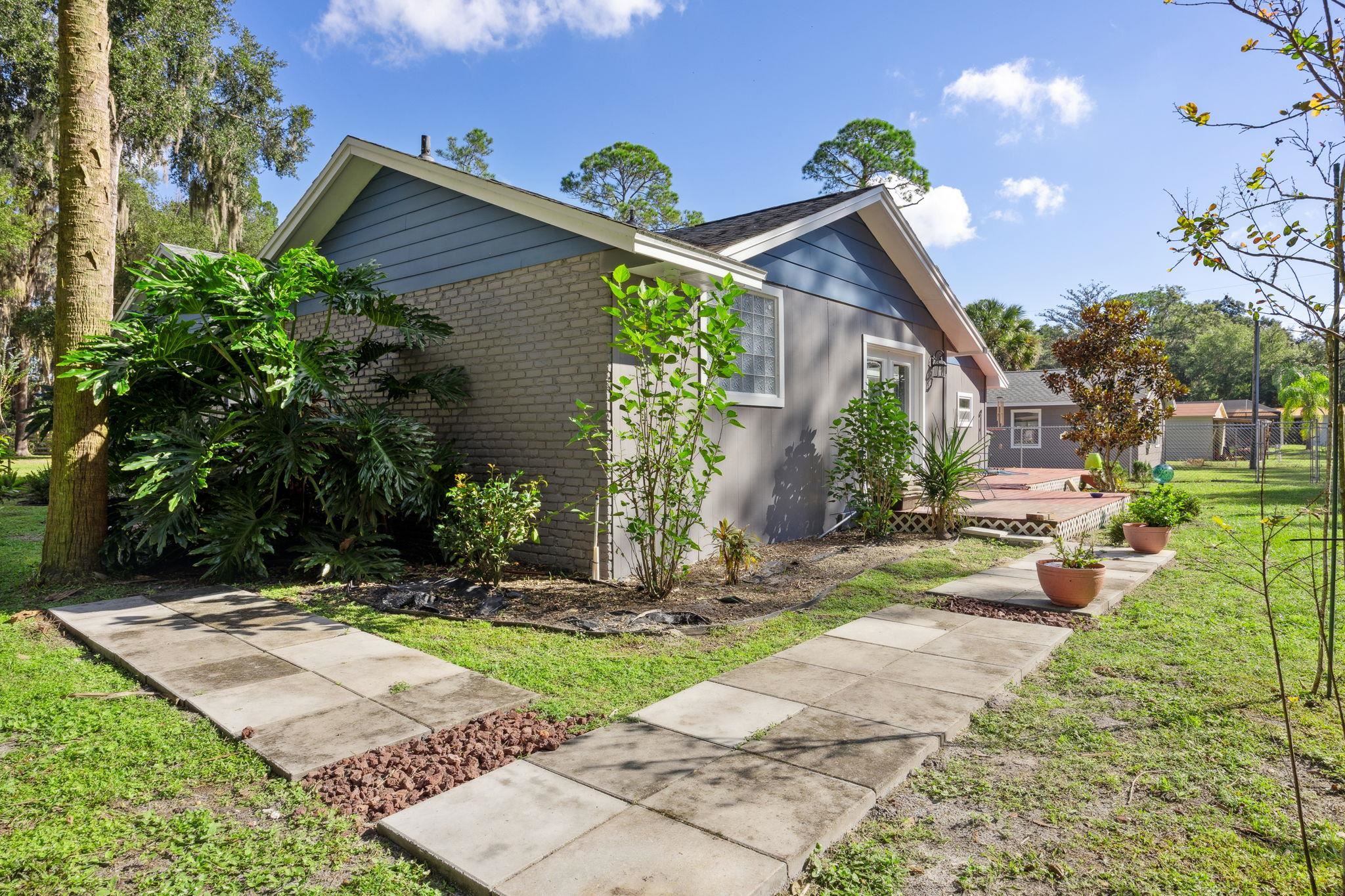 Image 55 of 94 For 121 Herja Acre Ln