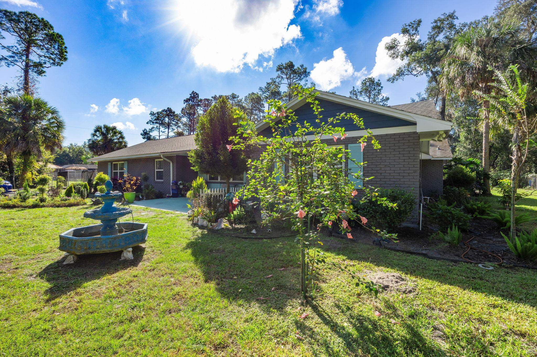 Image 7 of 94 For 121 Herja Acre Ln