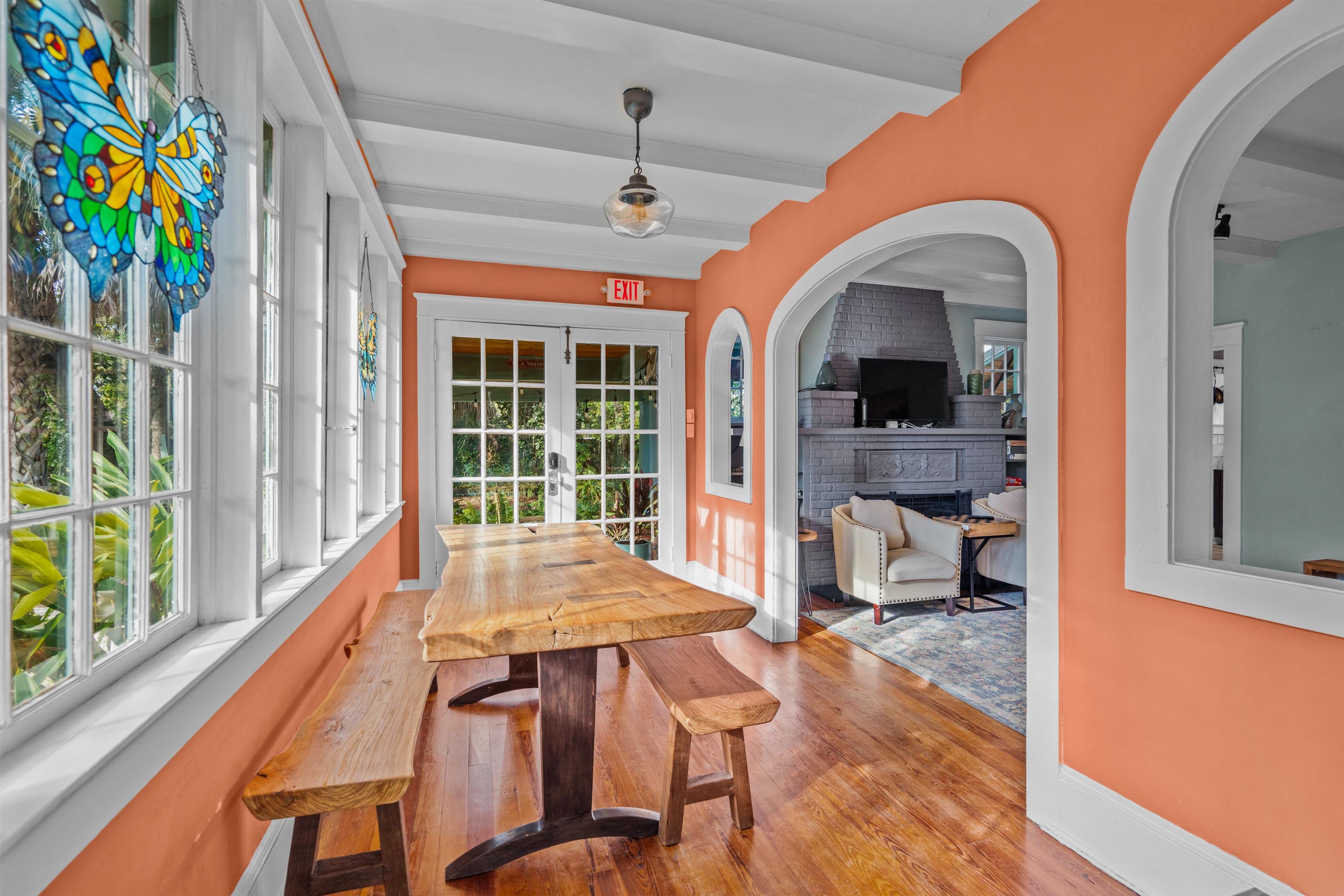 Image 14 of 55 For 8 Park Ave  