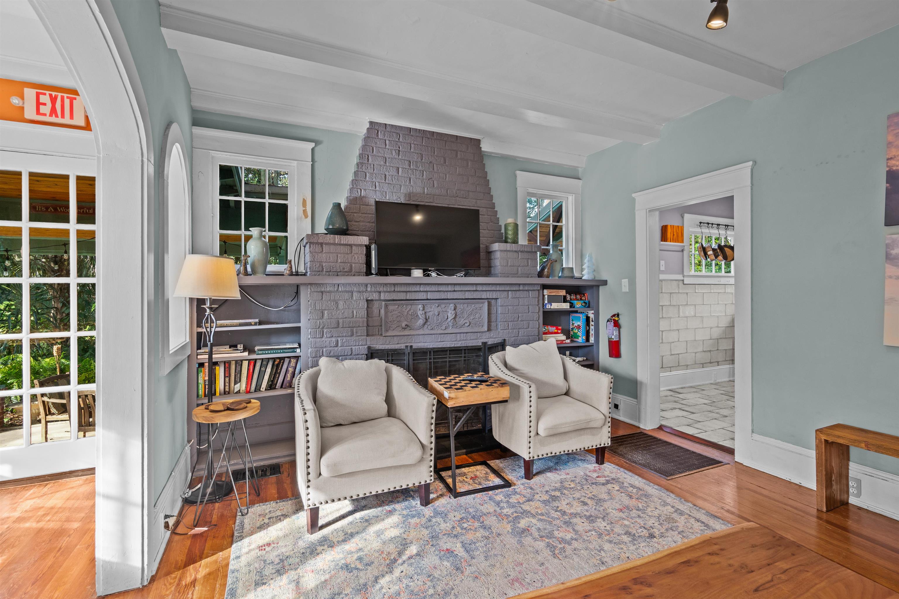 Image 18 of 55 For 8 Park Ave  