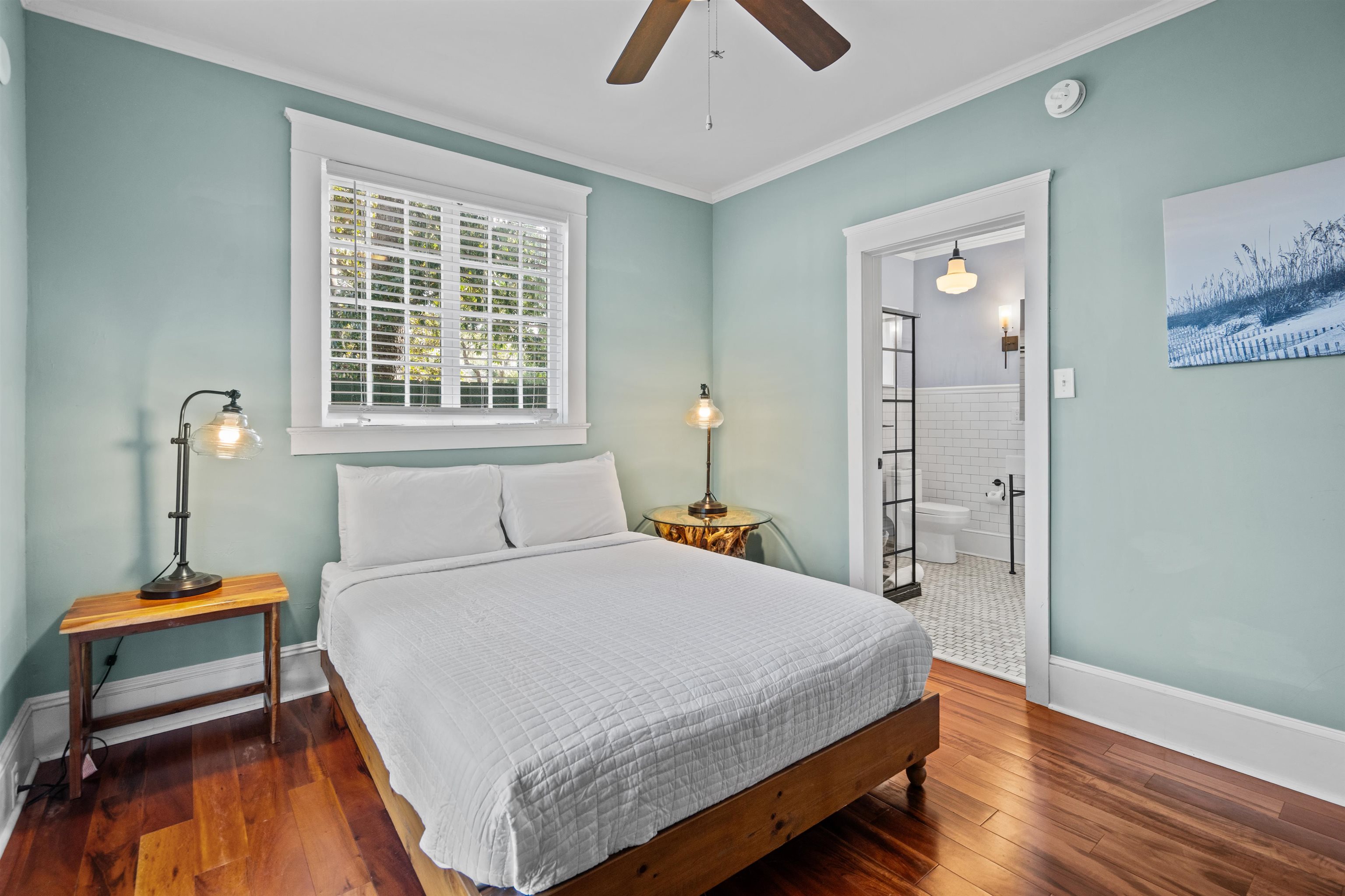 Image 26 of 55 For 8 Park Ave  