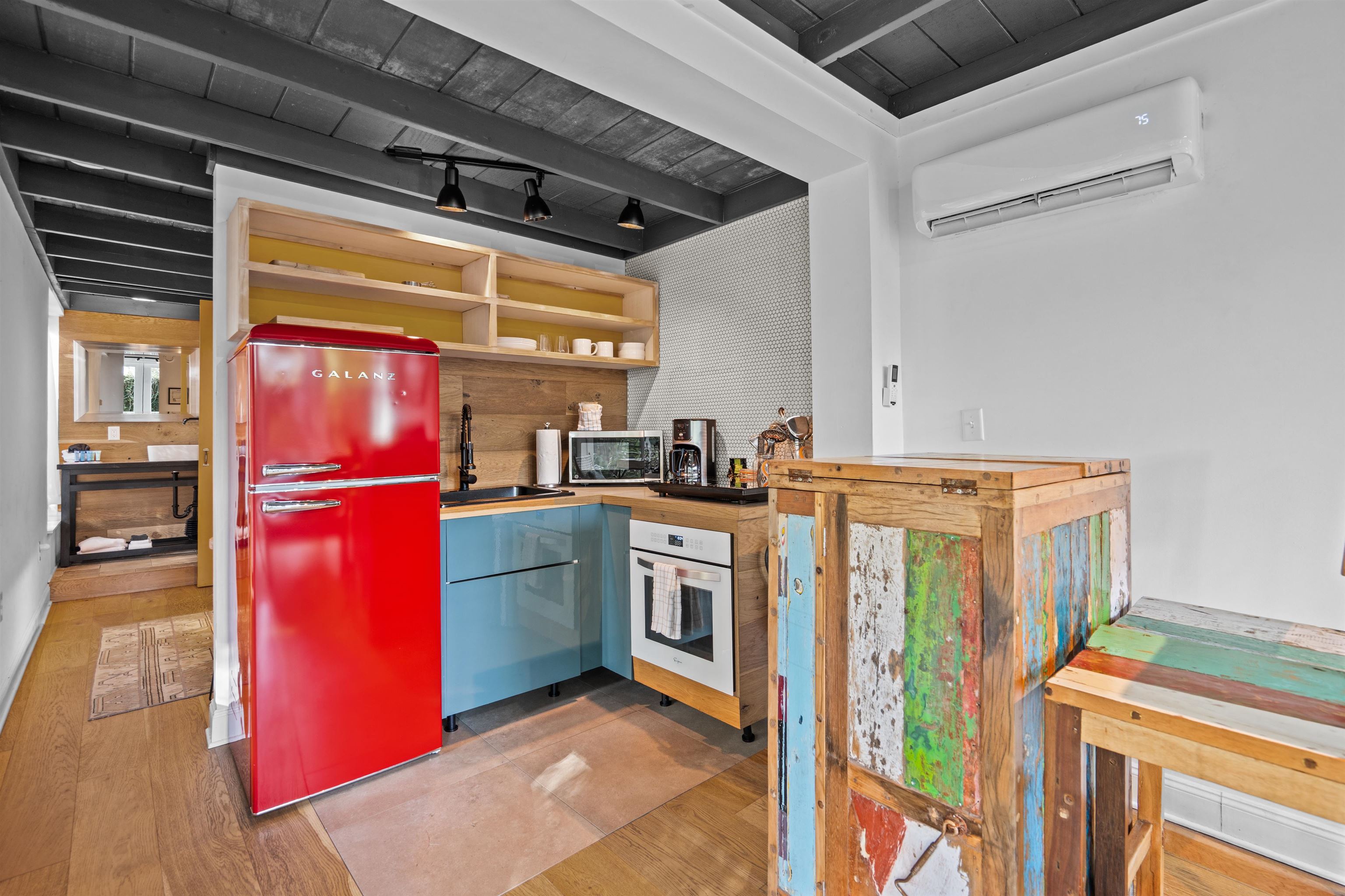 Image 42 of 55 For 8 Park Ave  