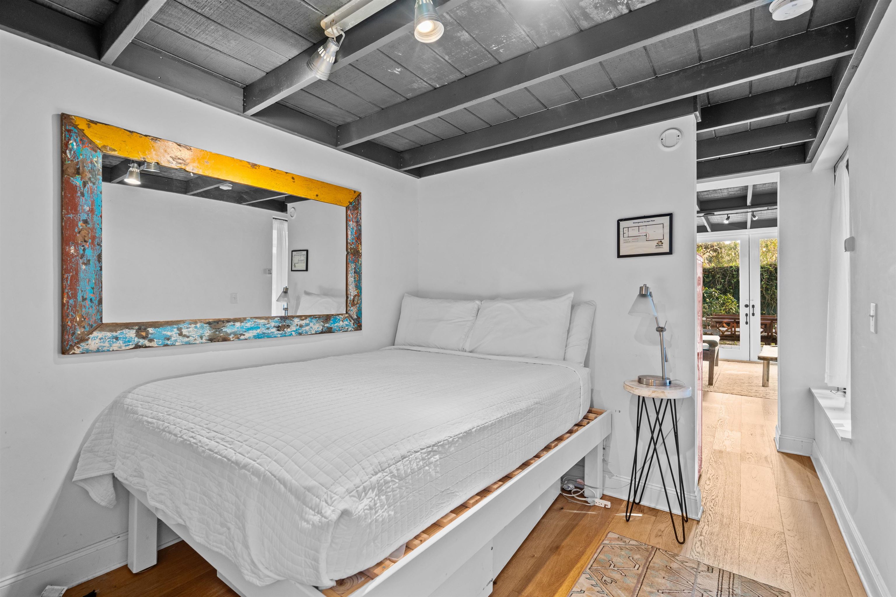 Image 43 of 55 For 8 Park Ave  