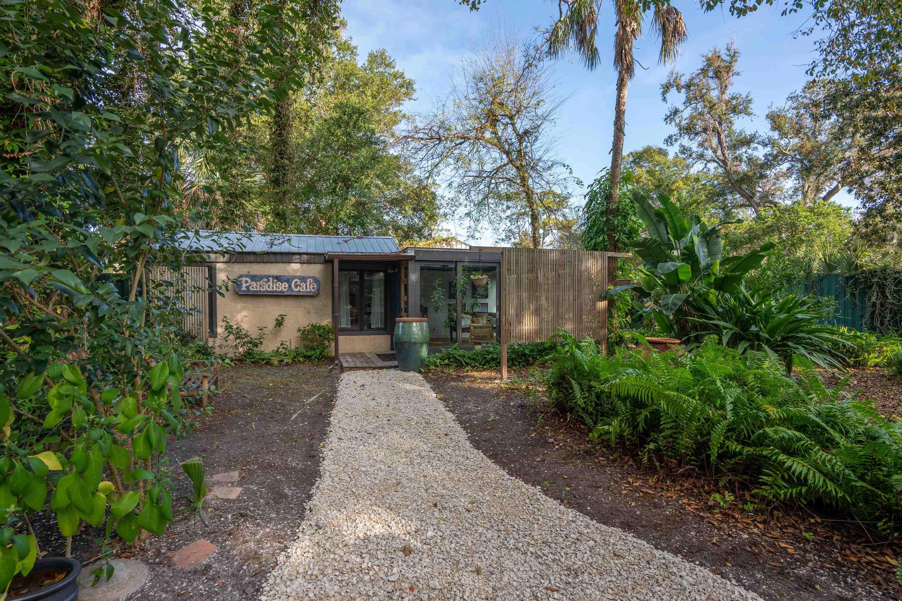 Image 9 of 55 For 8 Park Ave  