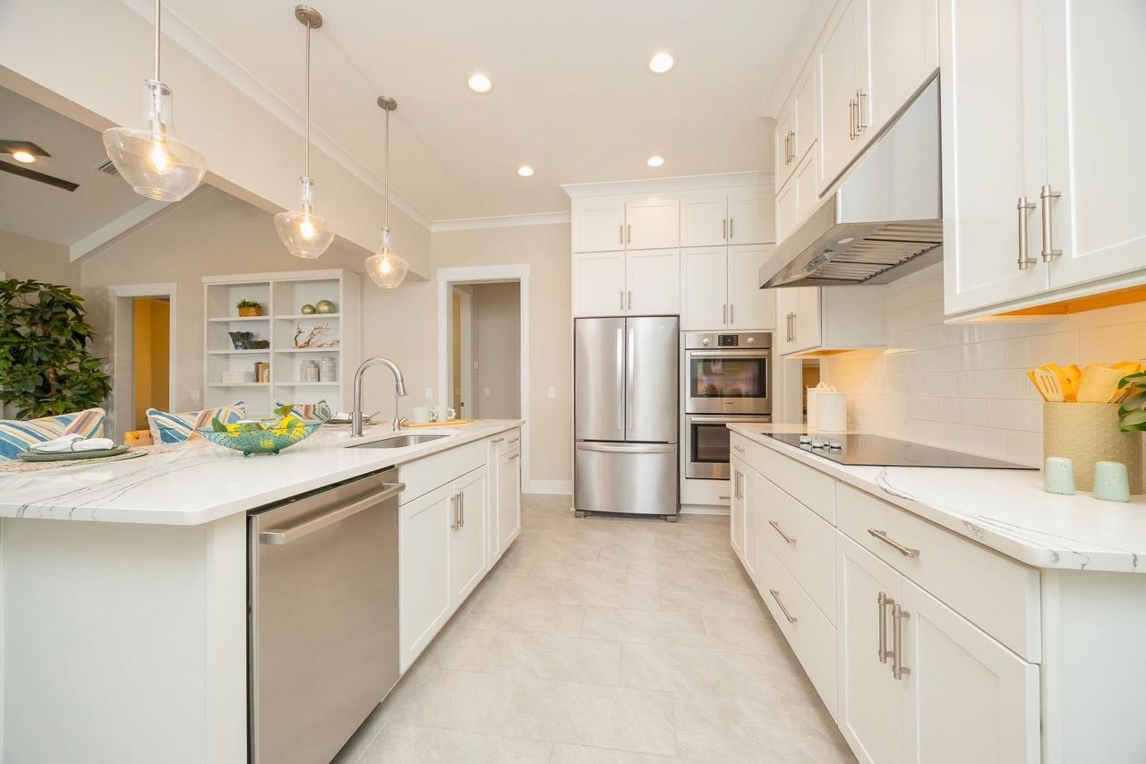 Image 11 of 58 For 522 Ridgeway Rd