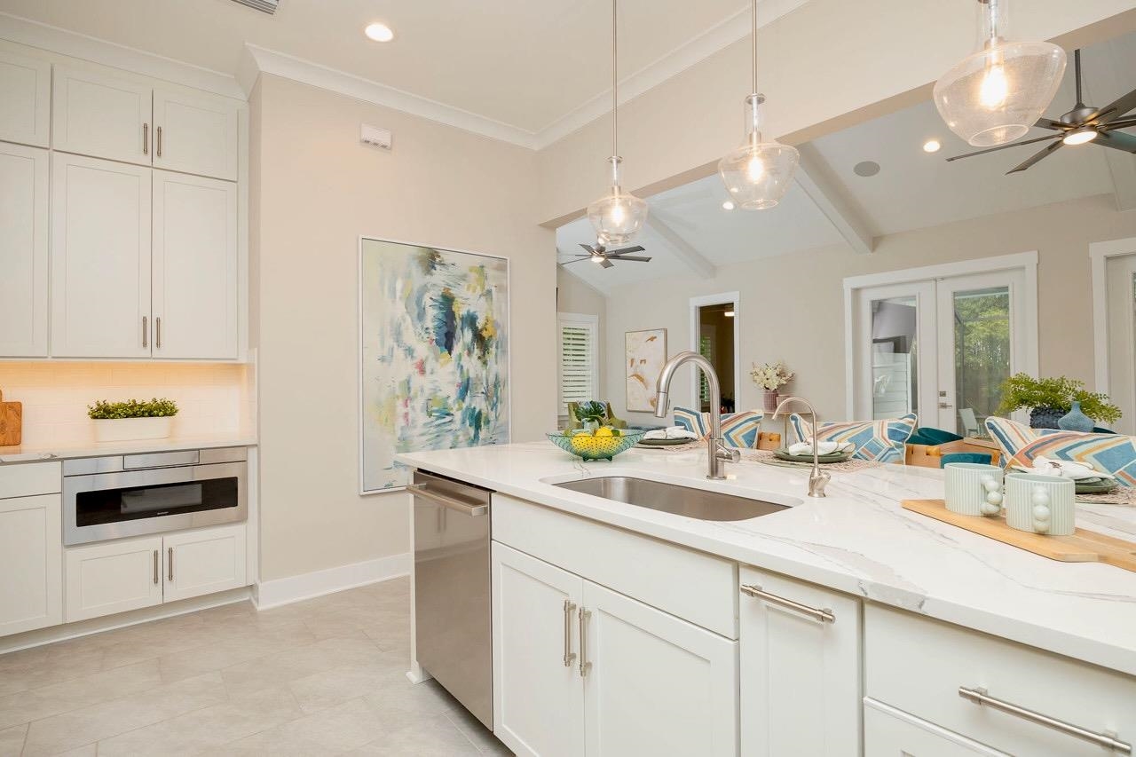 Image 16 of 58 For 522 Ridgeway Rd