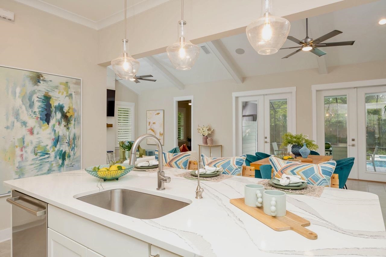 Image 17 of 58 For 522 Ridgeway Rd