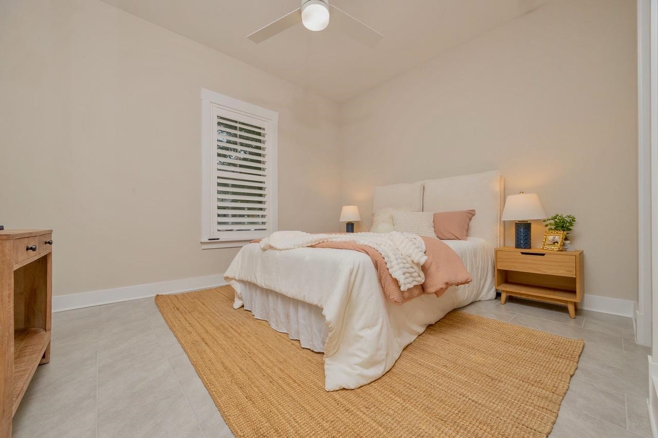 Image 38 of 58 For 522 Ridgeway Rd