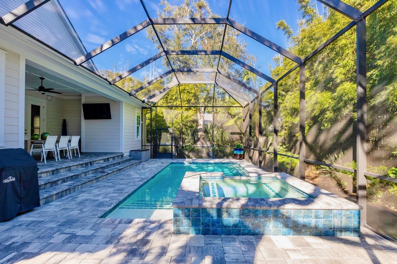 Image 44 of 58 For 522 Ridgeway Rd