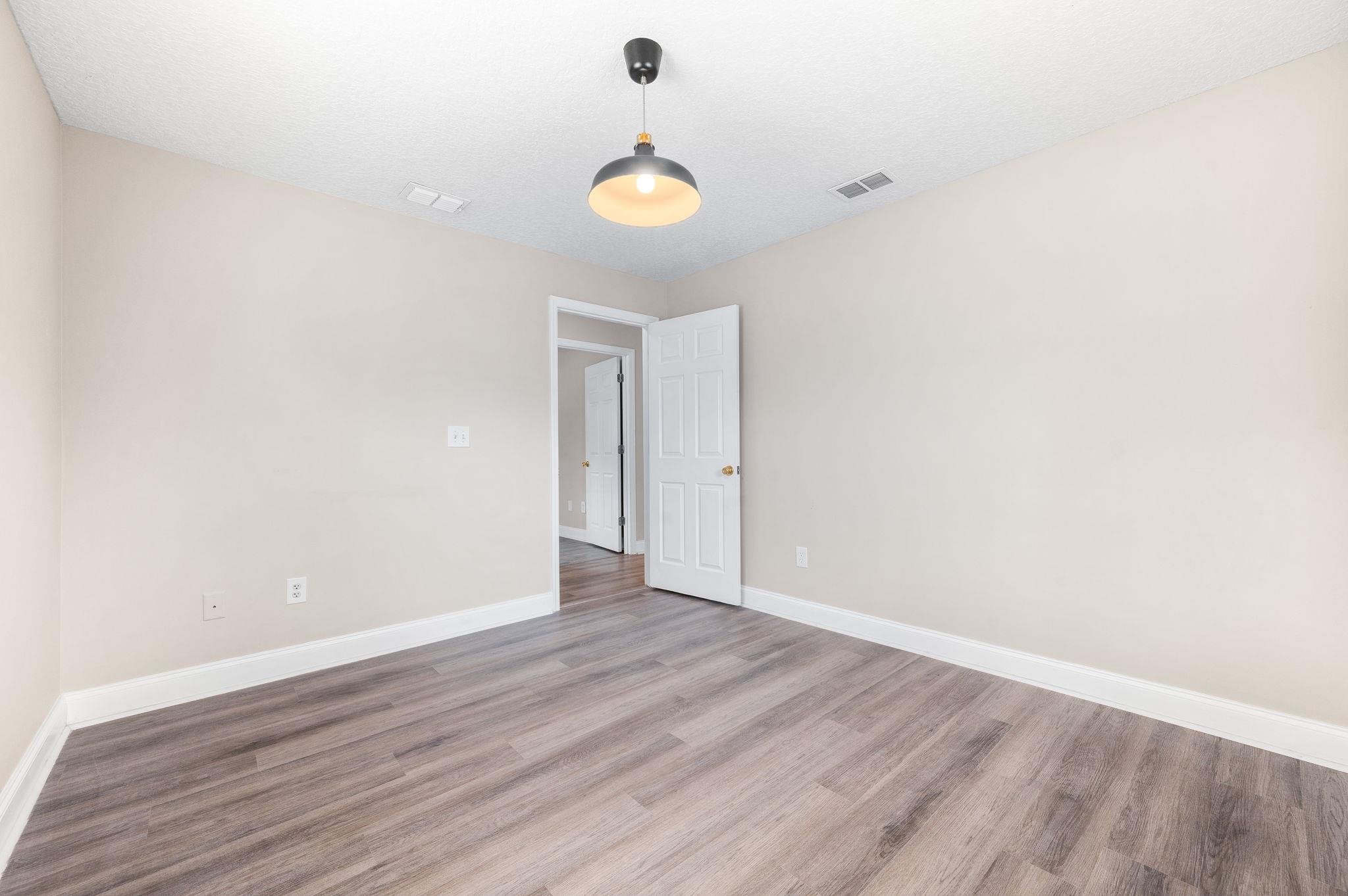 Image 15 of 35 For 26 Palmer St