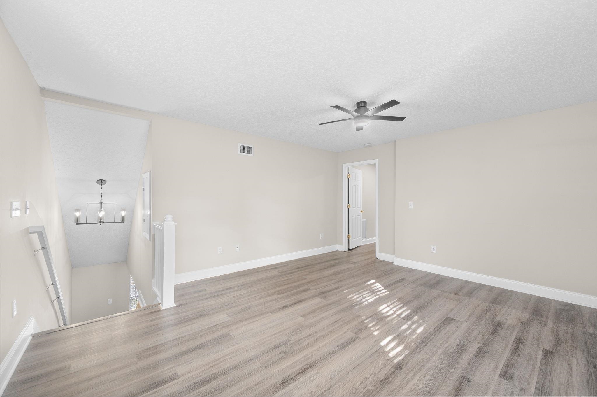 Image 22 of 35 For 26 Palmer St