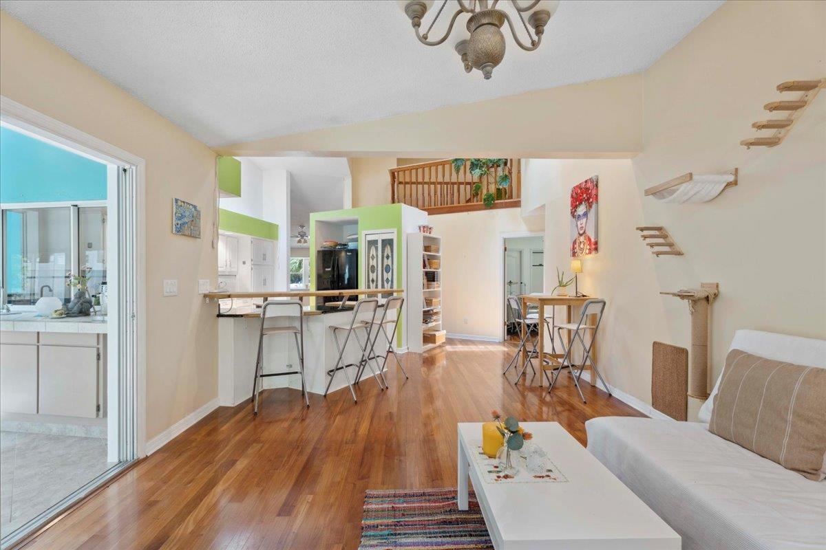 Image 17 of 81 For 22 Woodston Lane