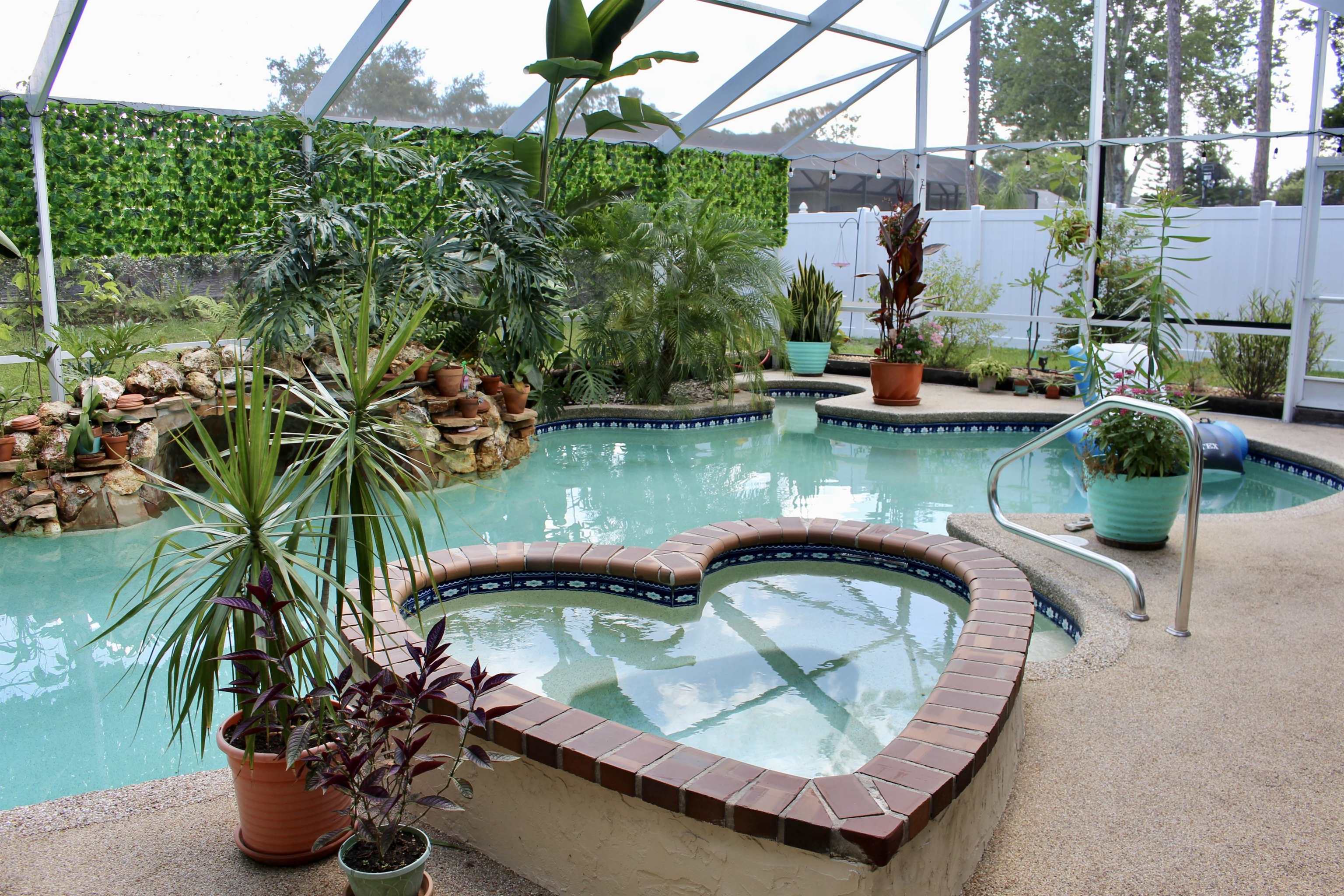 Image 3 of 81 For 22 Woodston Lane