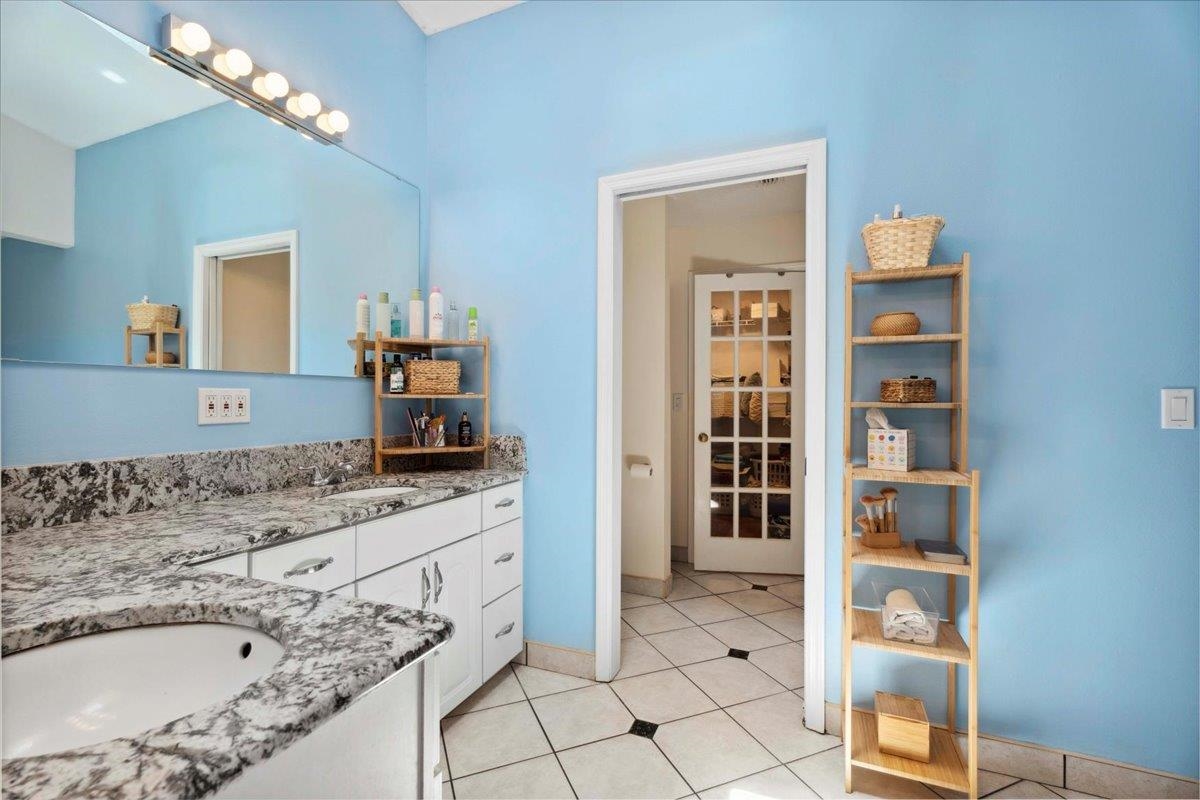 Image 32 of 81 For 22 Woodston Lane