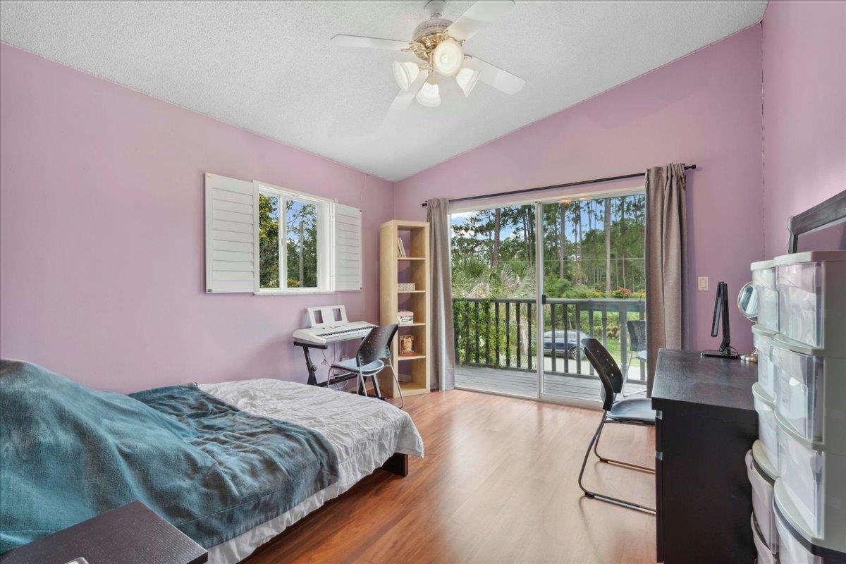 Image 39 of 81 For 22 Woodston Lane