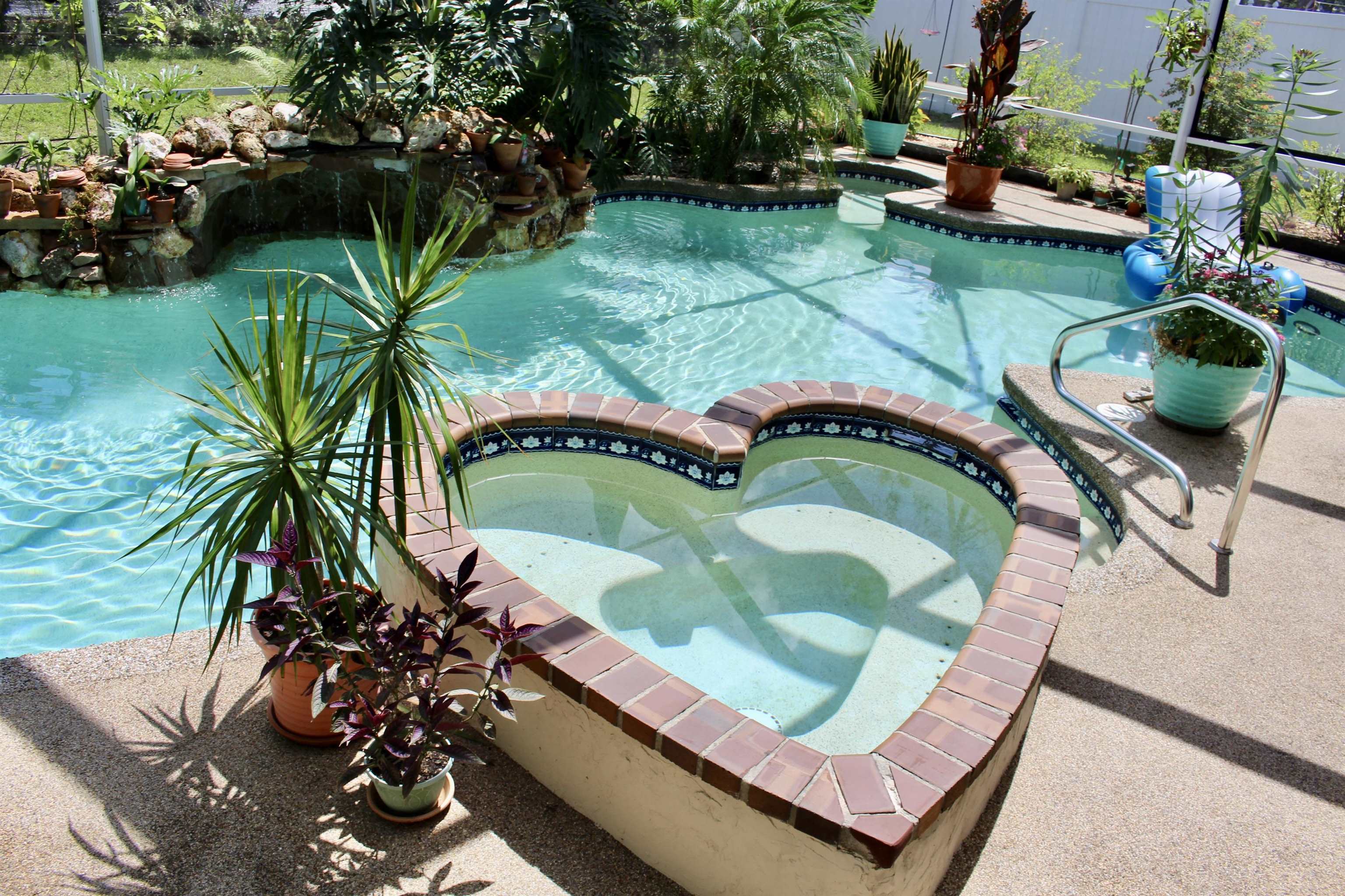 Image 51 of 81 For 22 Woodston Lane