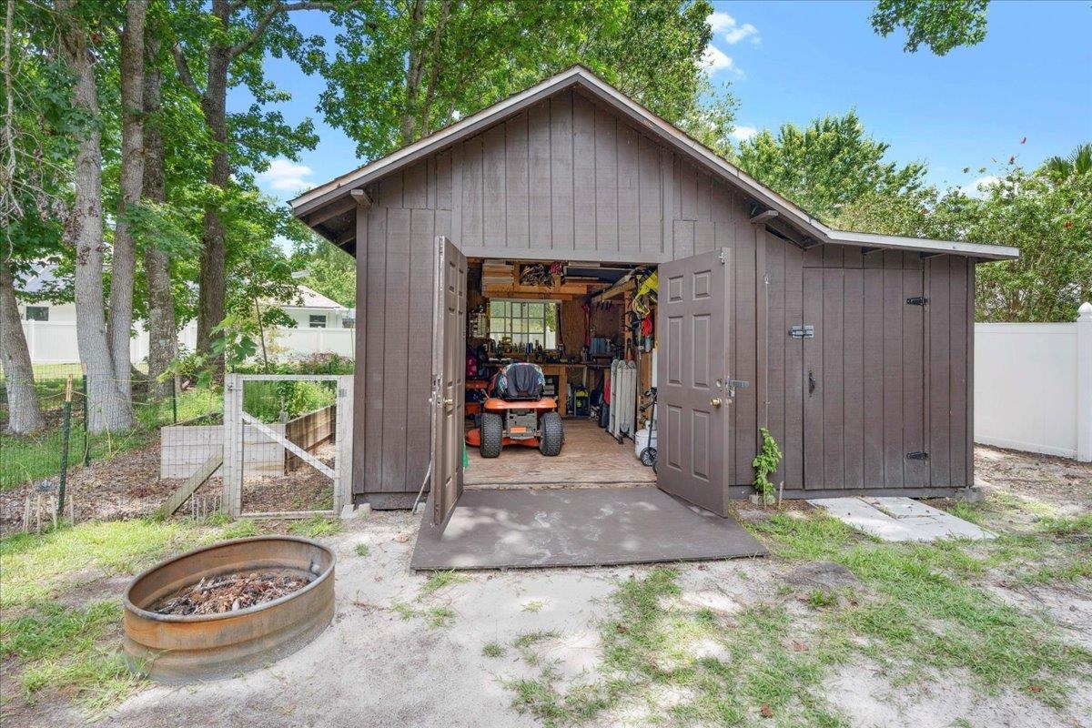 Image 56 of 81 For 22 Woodston Lane