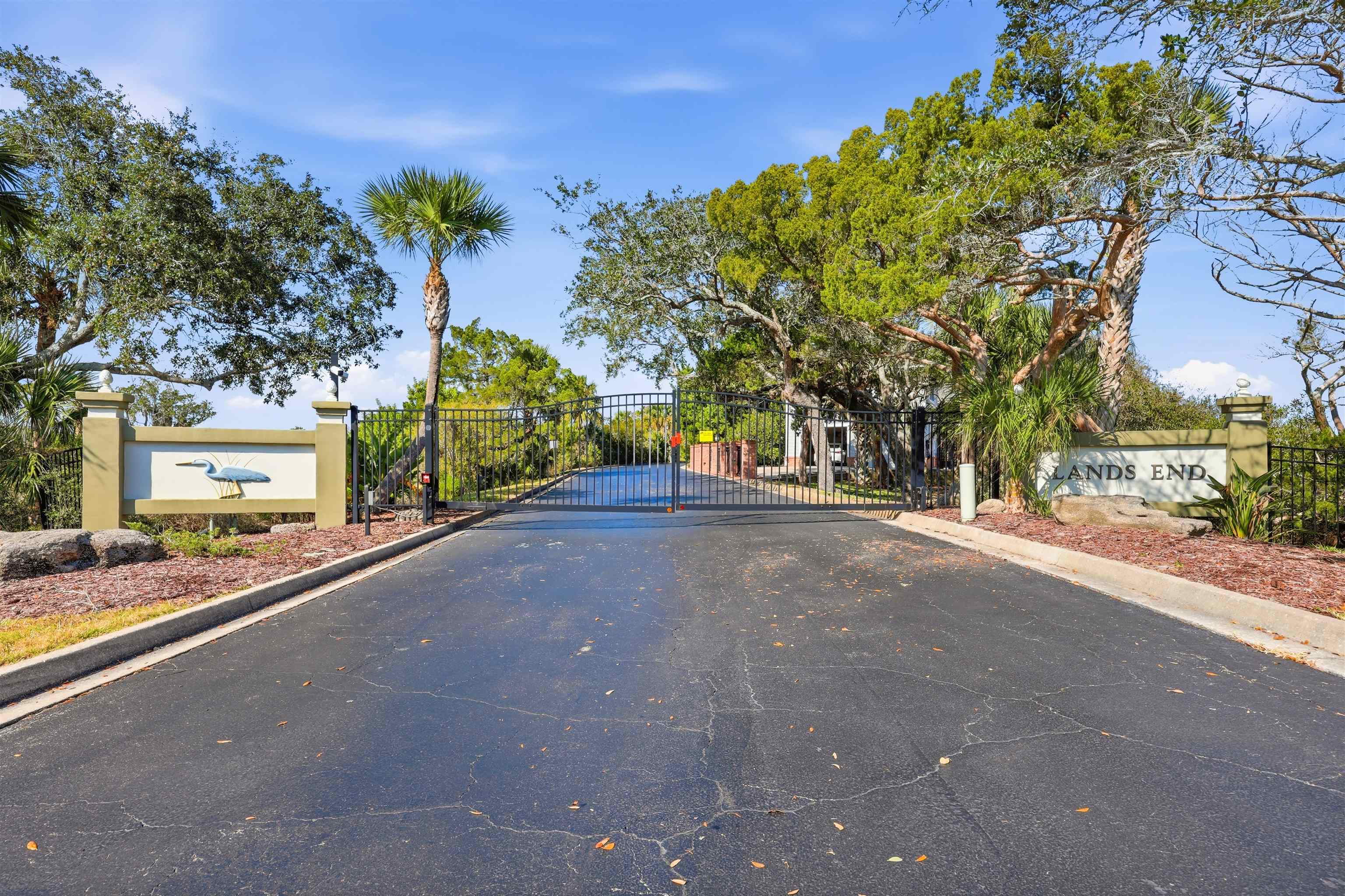 Image 42 of 99 For 3418 Lands End Dr