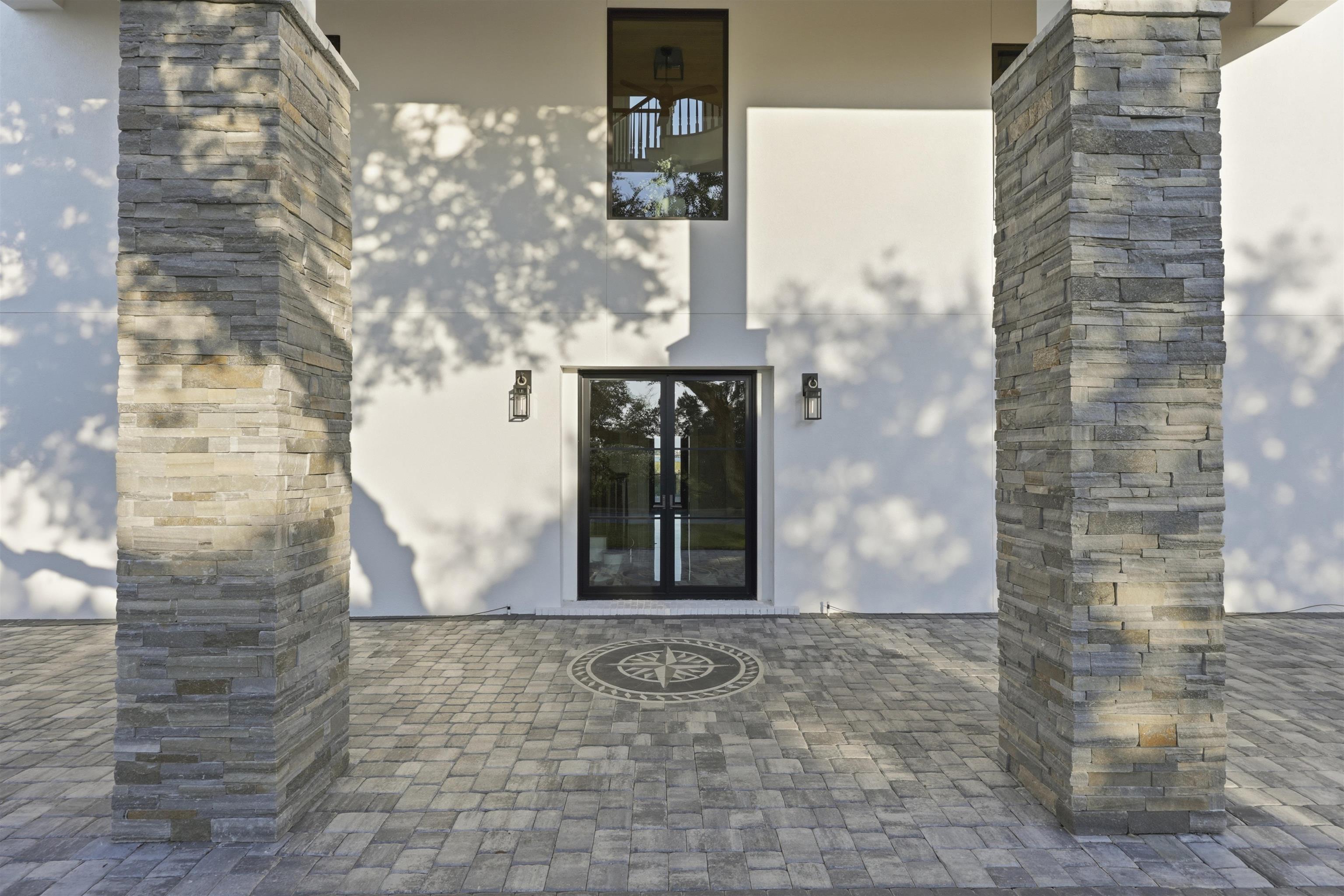 Image 54 of 99 For 3418 Lands End Dr