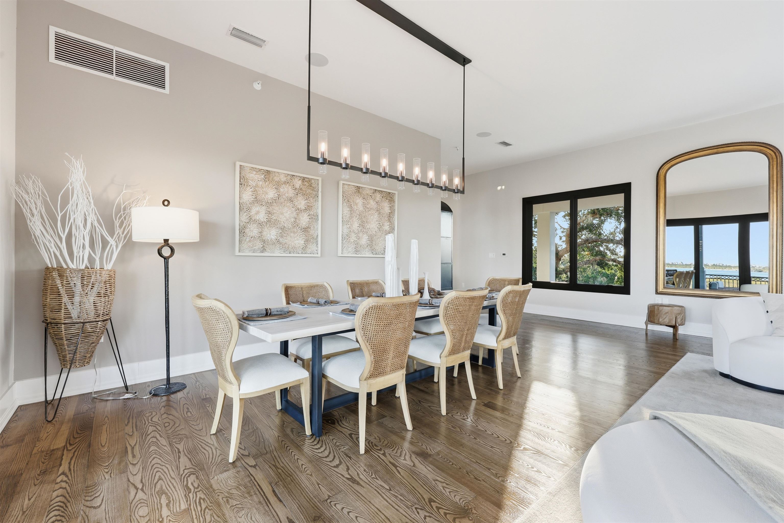 Image 72 of 99 For 3418 Lands End Dr