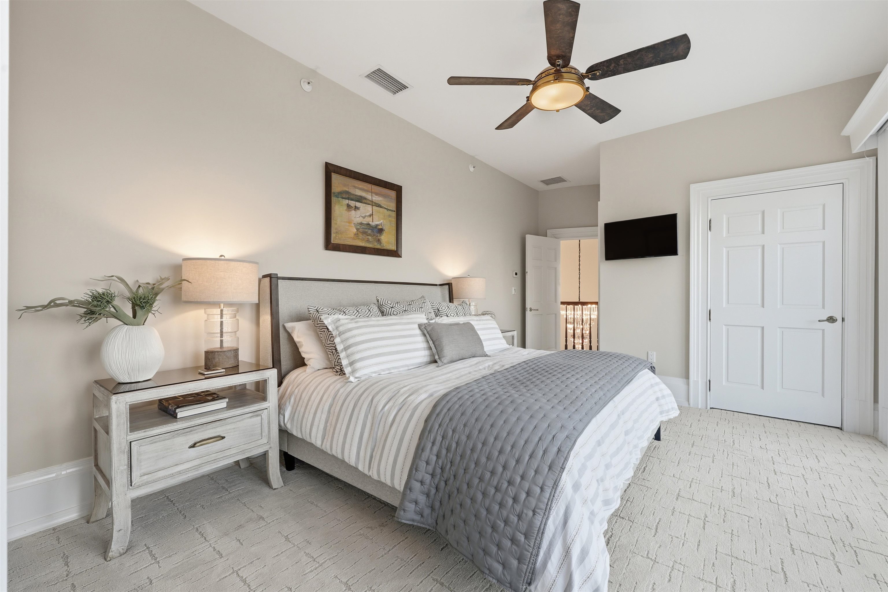 Image 73 of 99 For 3418 Lands End Dr