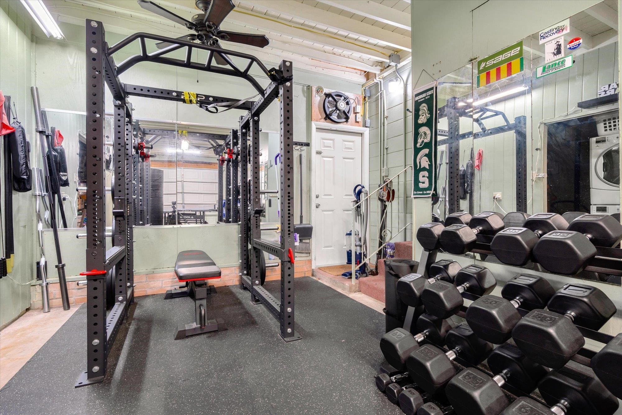 Image 29 of 39 For 3 Madeira Dr