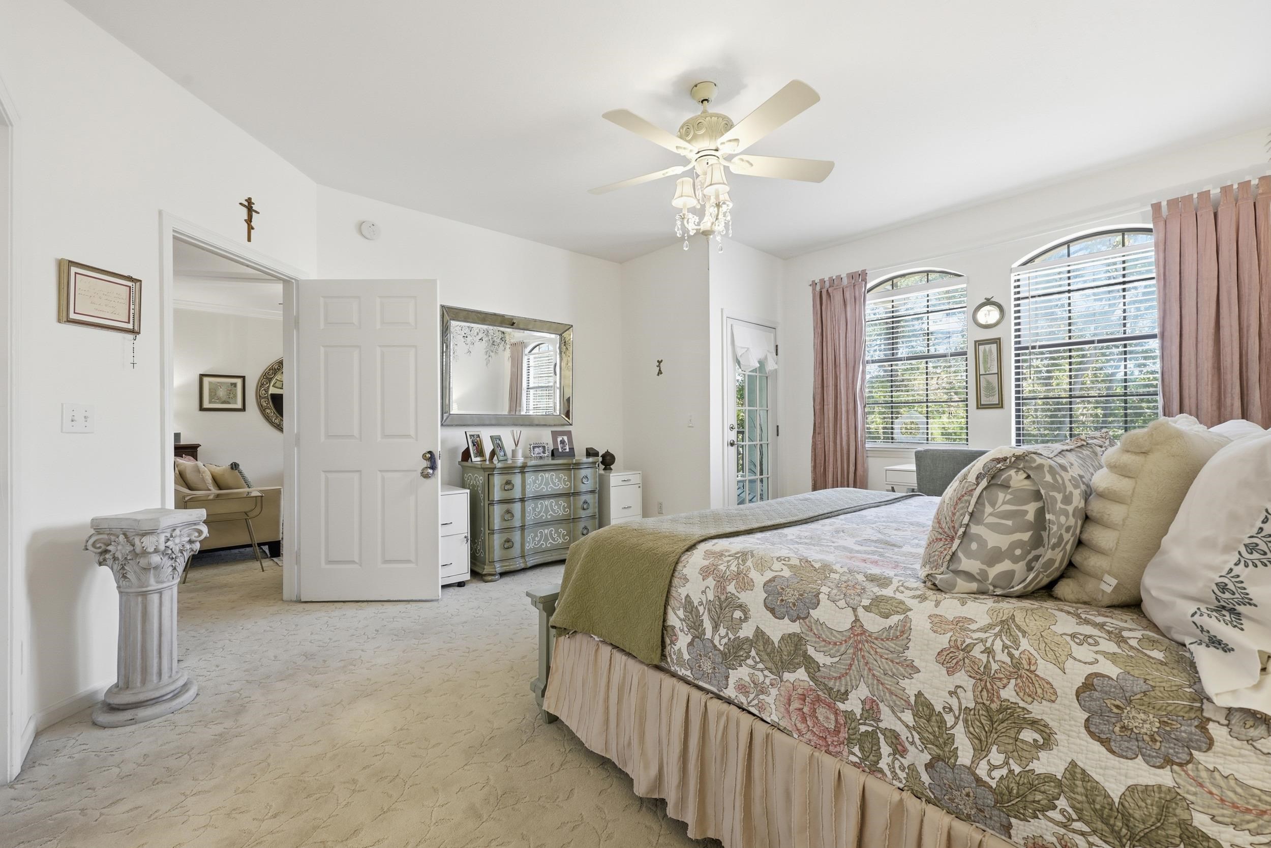 Image 14 of 76 For 1825 Vista Cove Rd