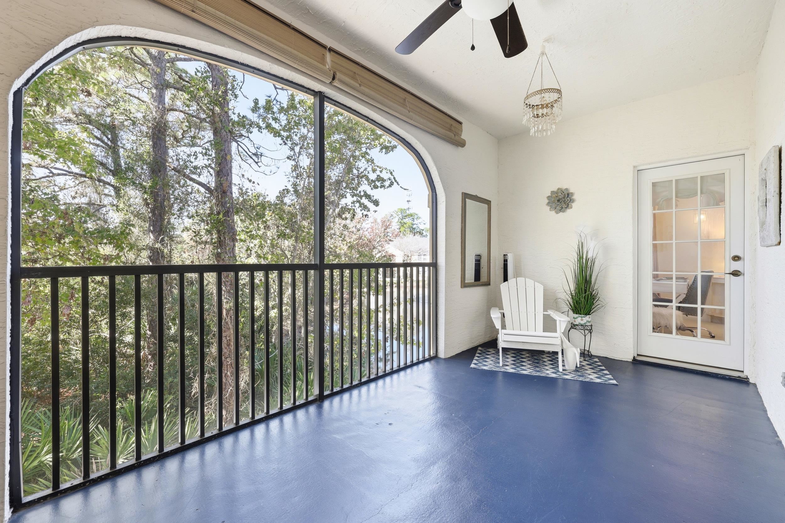 Image 26 of 76 For 1825 Vista Cove Rd