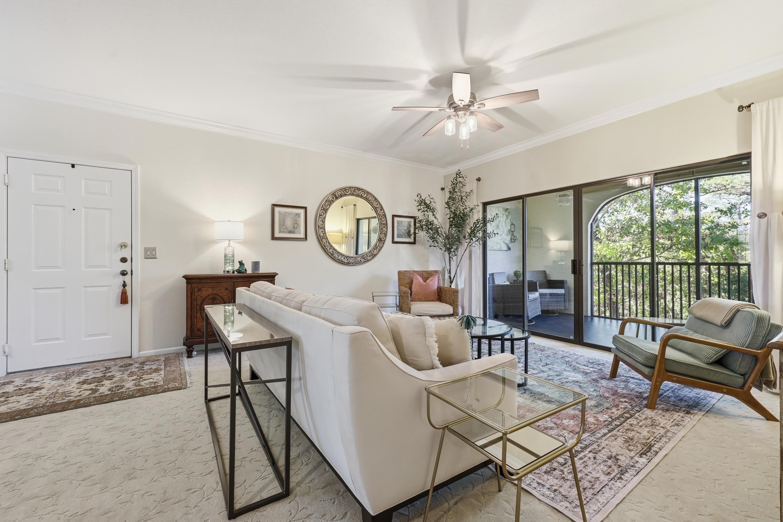 Image 3 of 76 For 1825 Vista Cove Rd