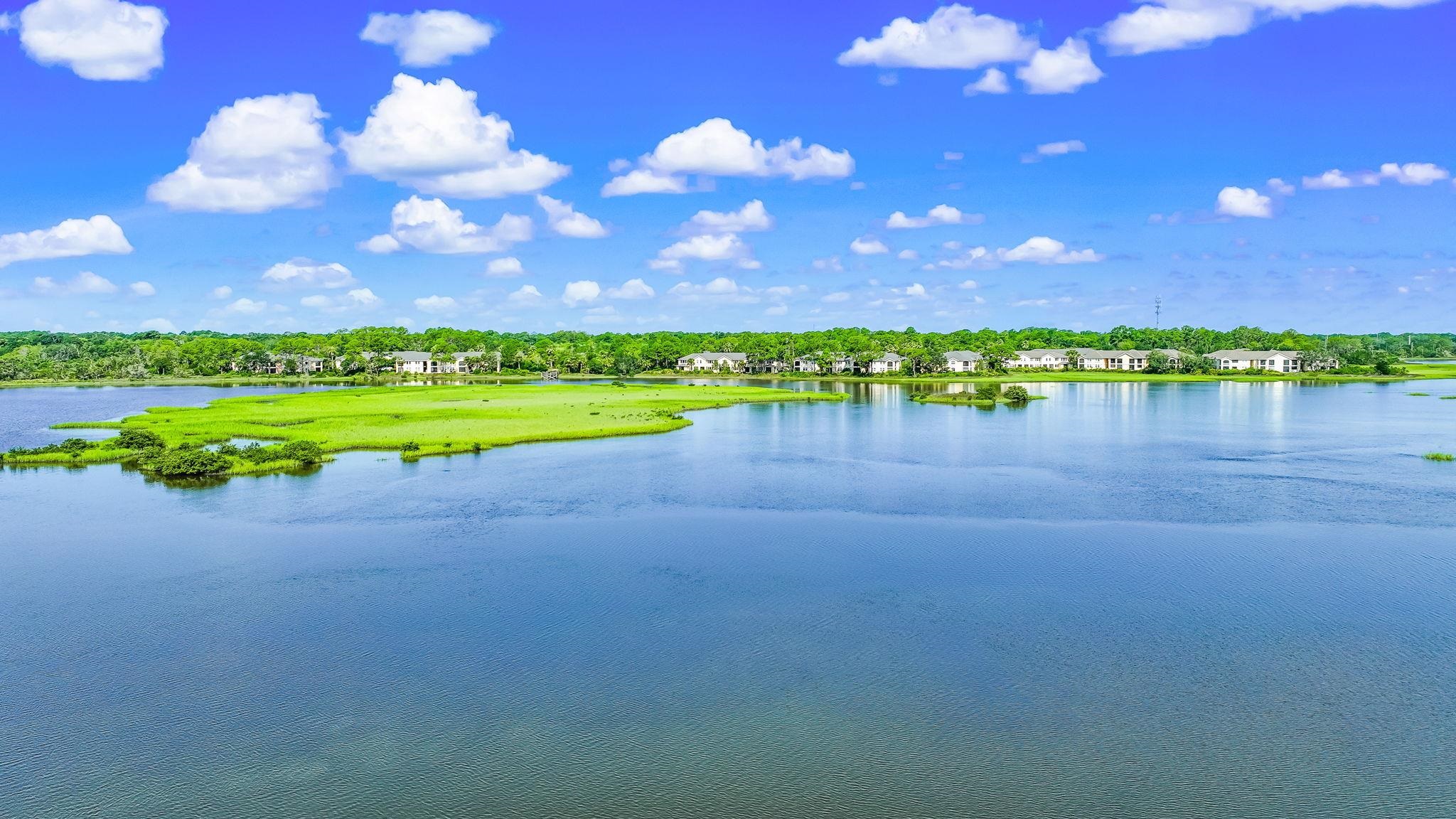 Image 73 of 76 For 1825 Vista Cove Rd