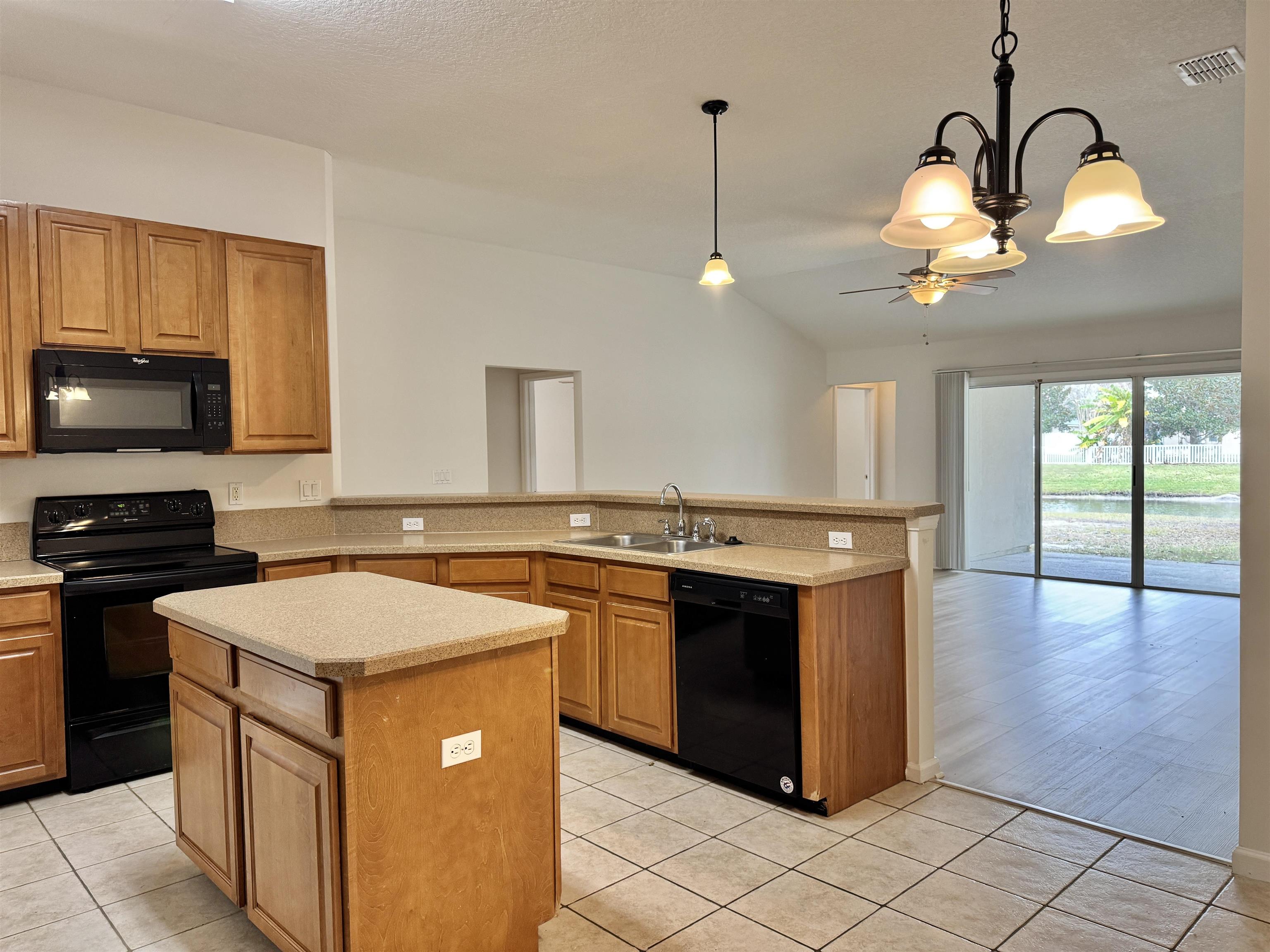 Image 12 of 50 For 1012 Arbor Trails Ct