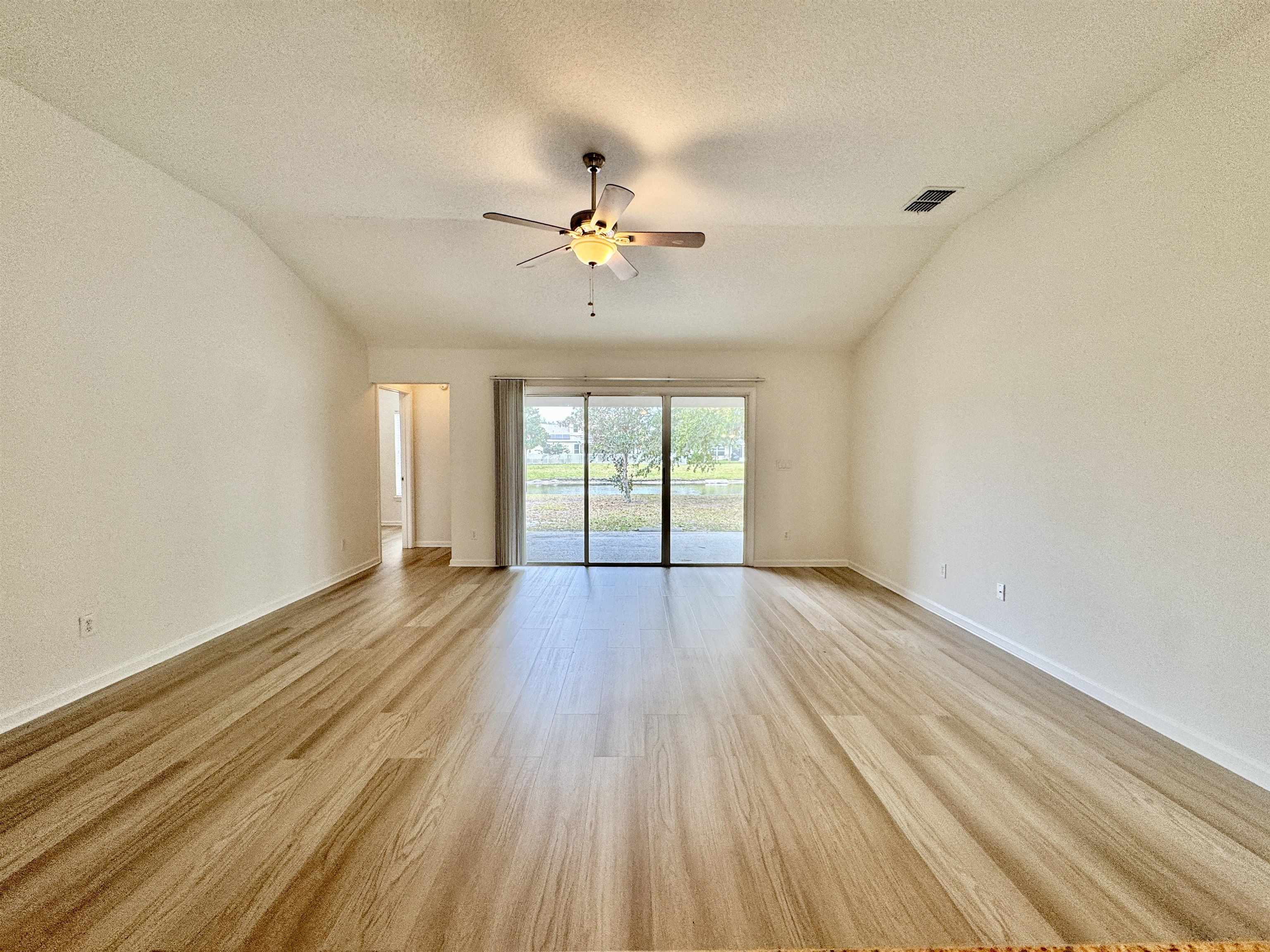 Image 15 of 50 For 1012 Arbor Trails Ct