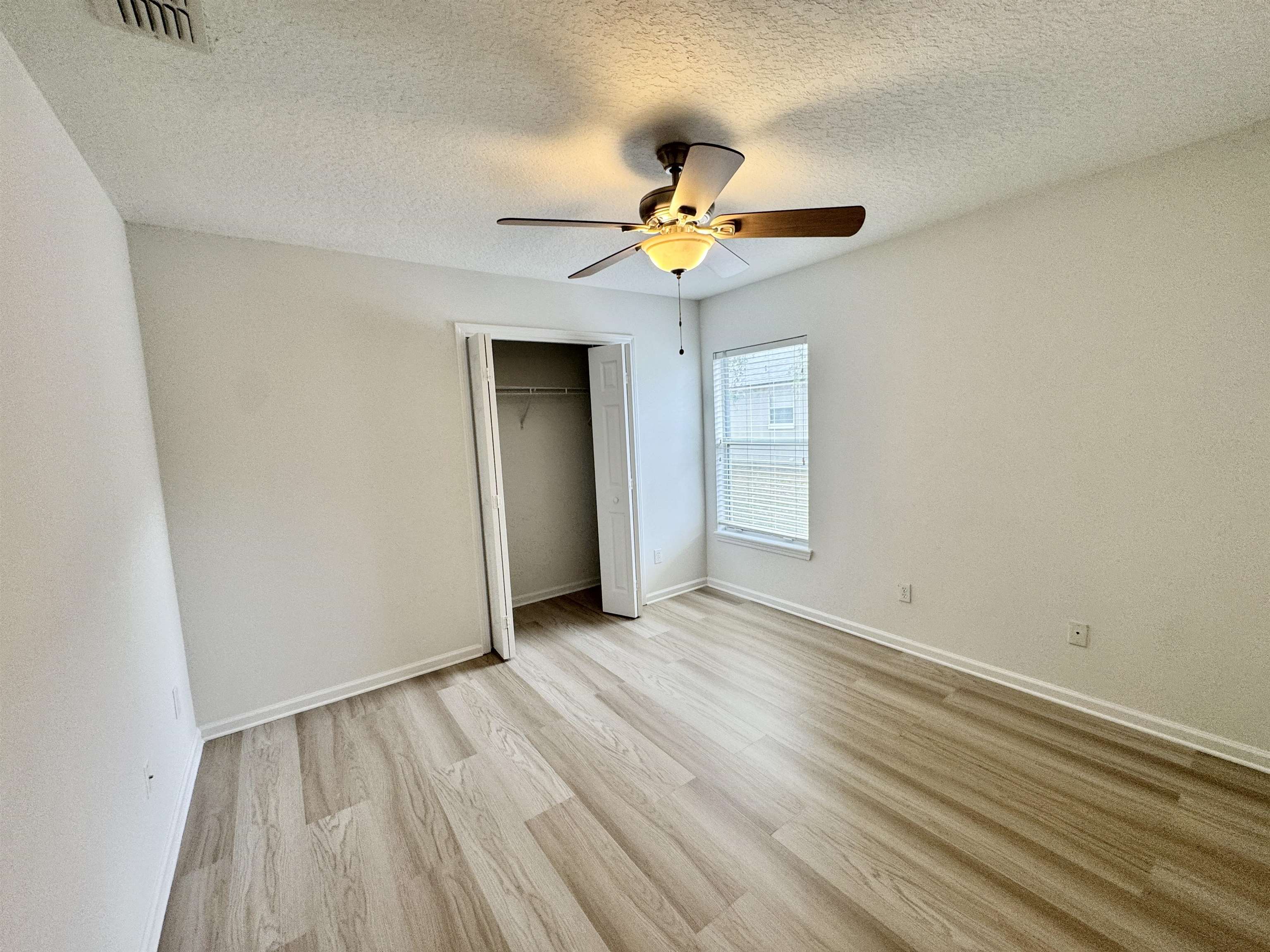 Image 27 of 50 For 1012 Arbor Trails Ct