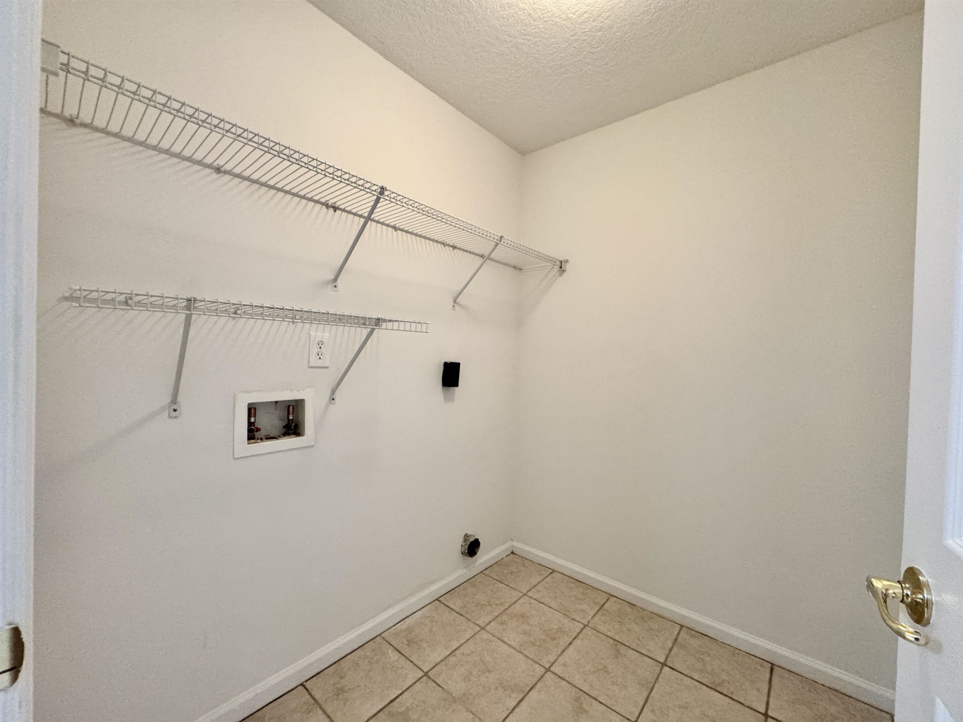 Image 31 of 50 For 1012 Arbor Trails Ct