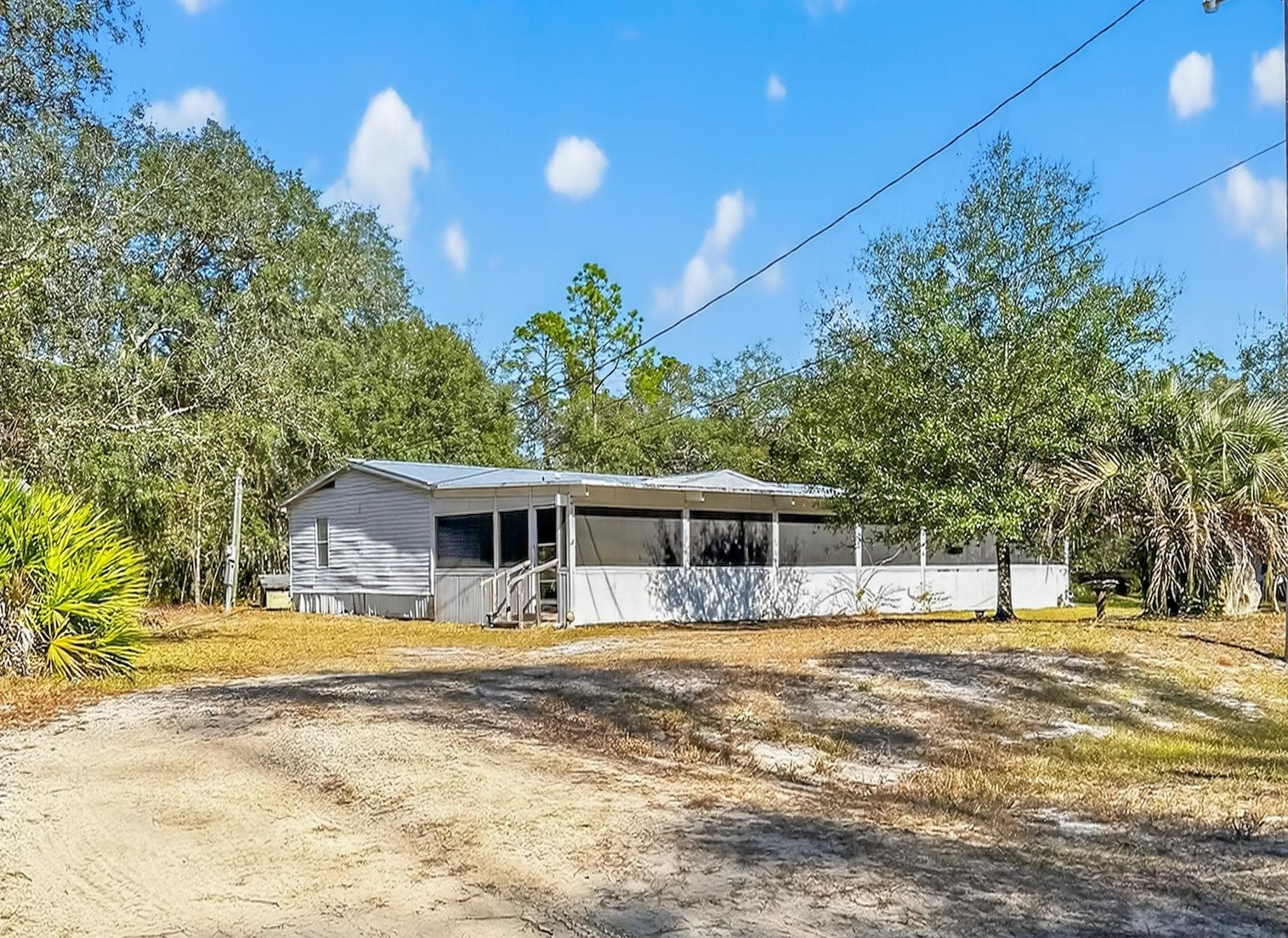 Details for 142 Garcia St, Interlachen, FL 32148