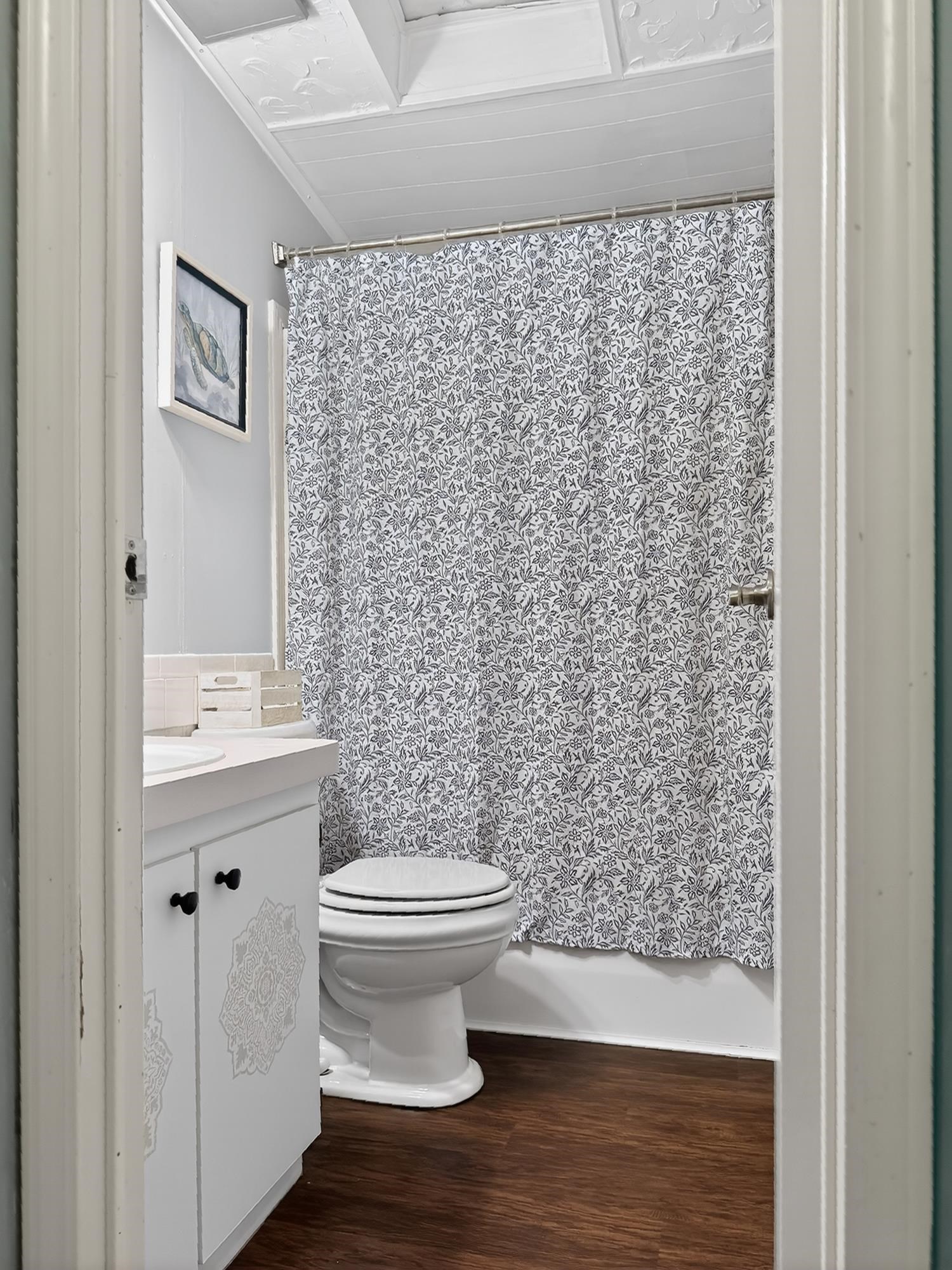 Image 12 of 28 For 142 Garcia St