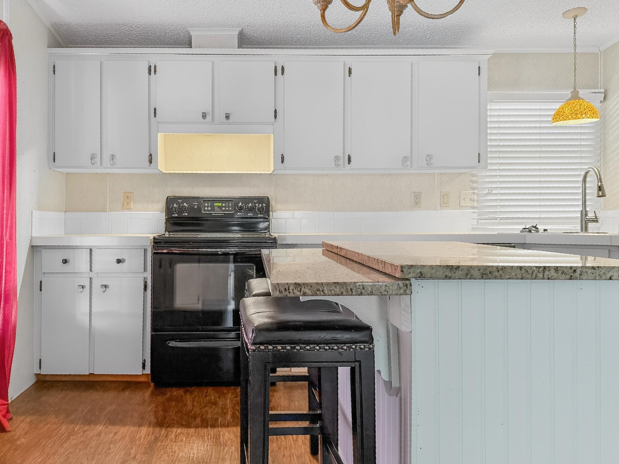 Image 24 of 28 For 142 Garcia St