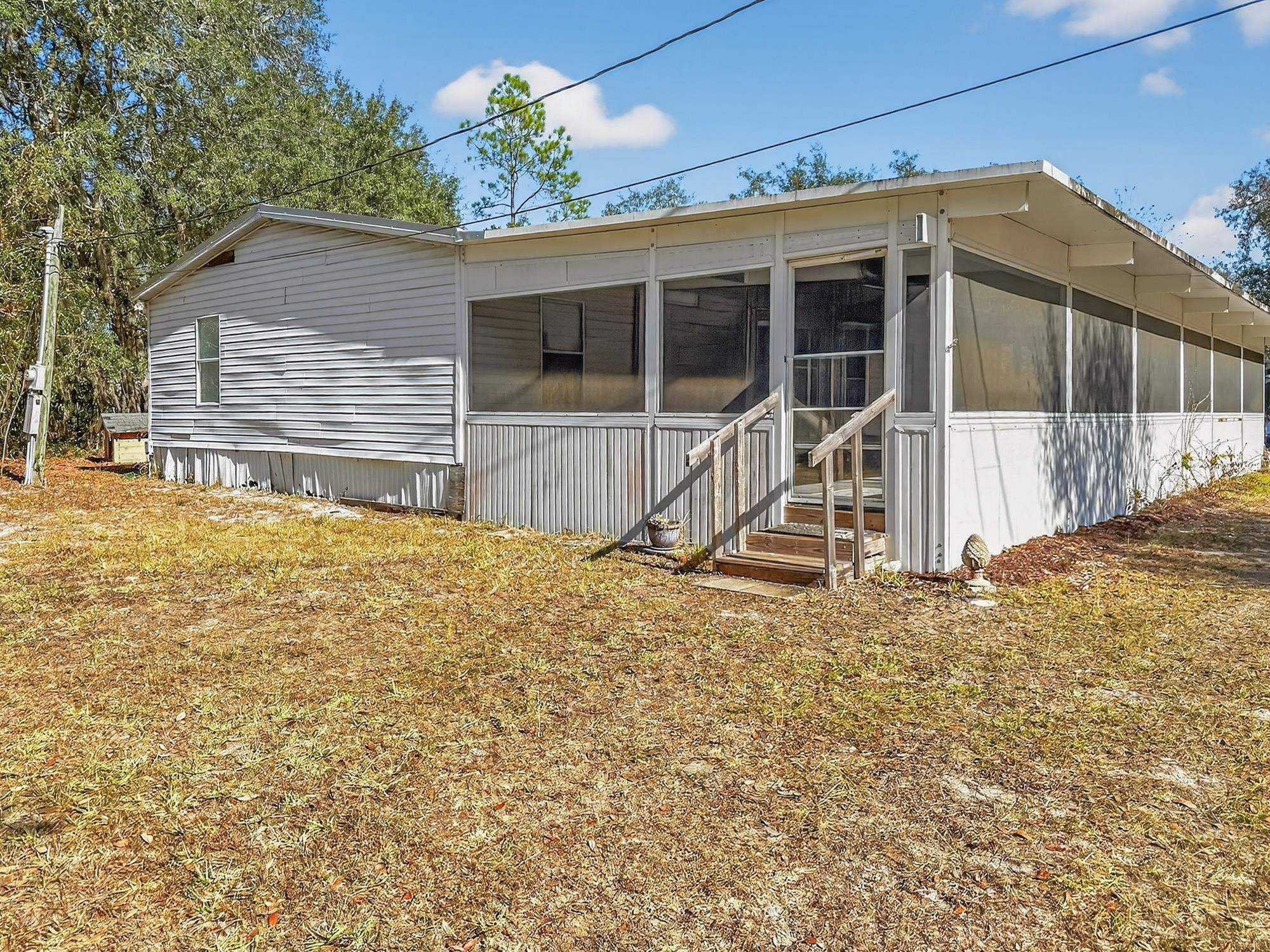 Image 6 of 28 For 142 Garcia St