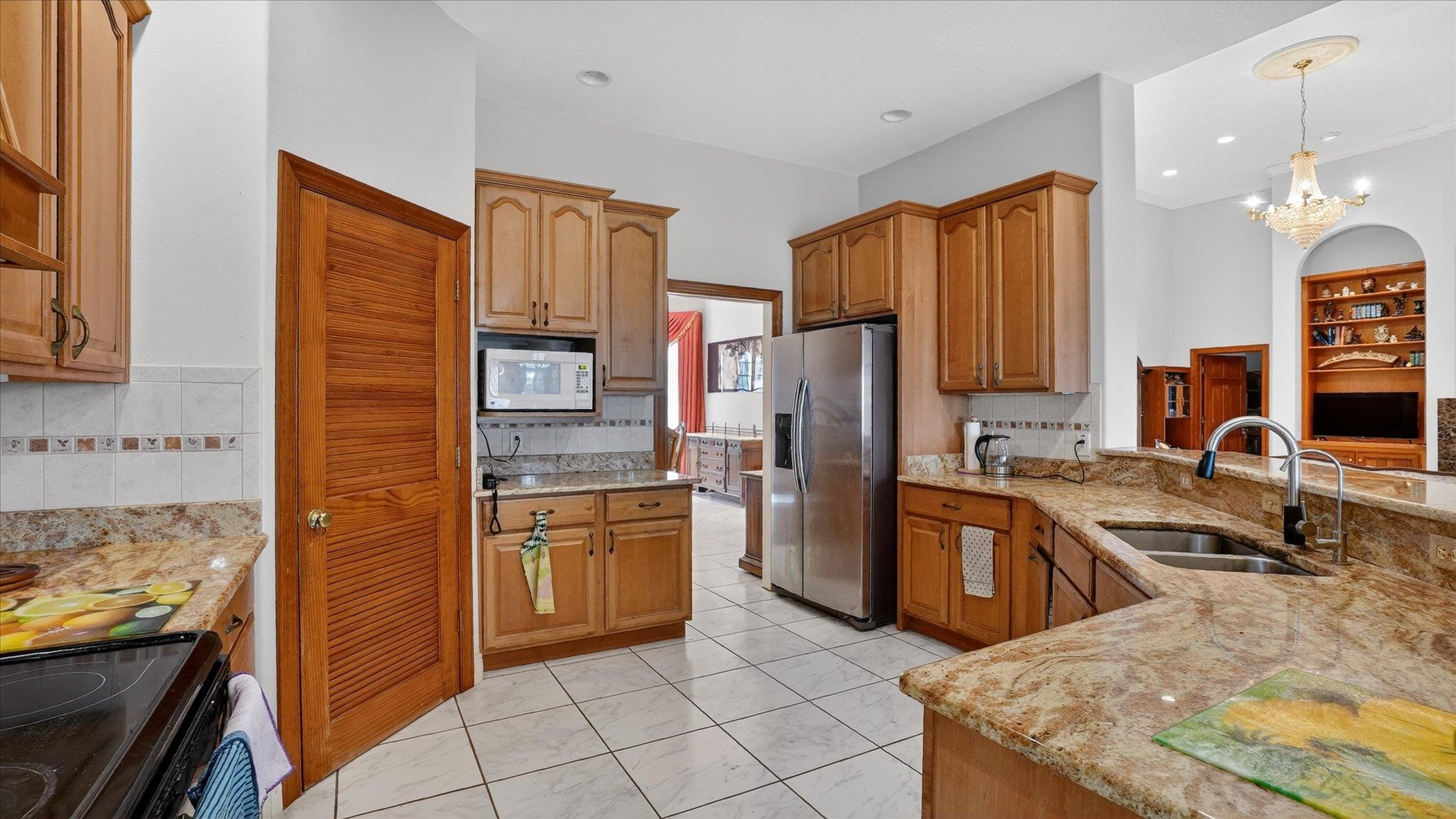 Image 15 of 69 For 453 Federal Point Rd