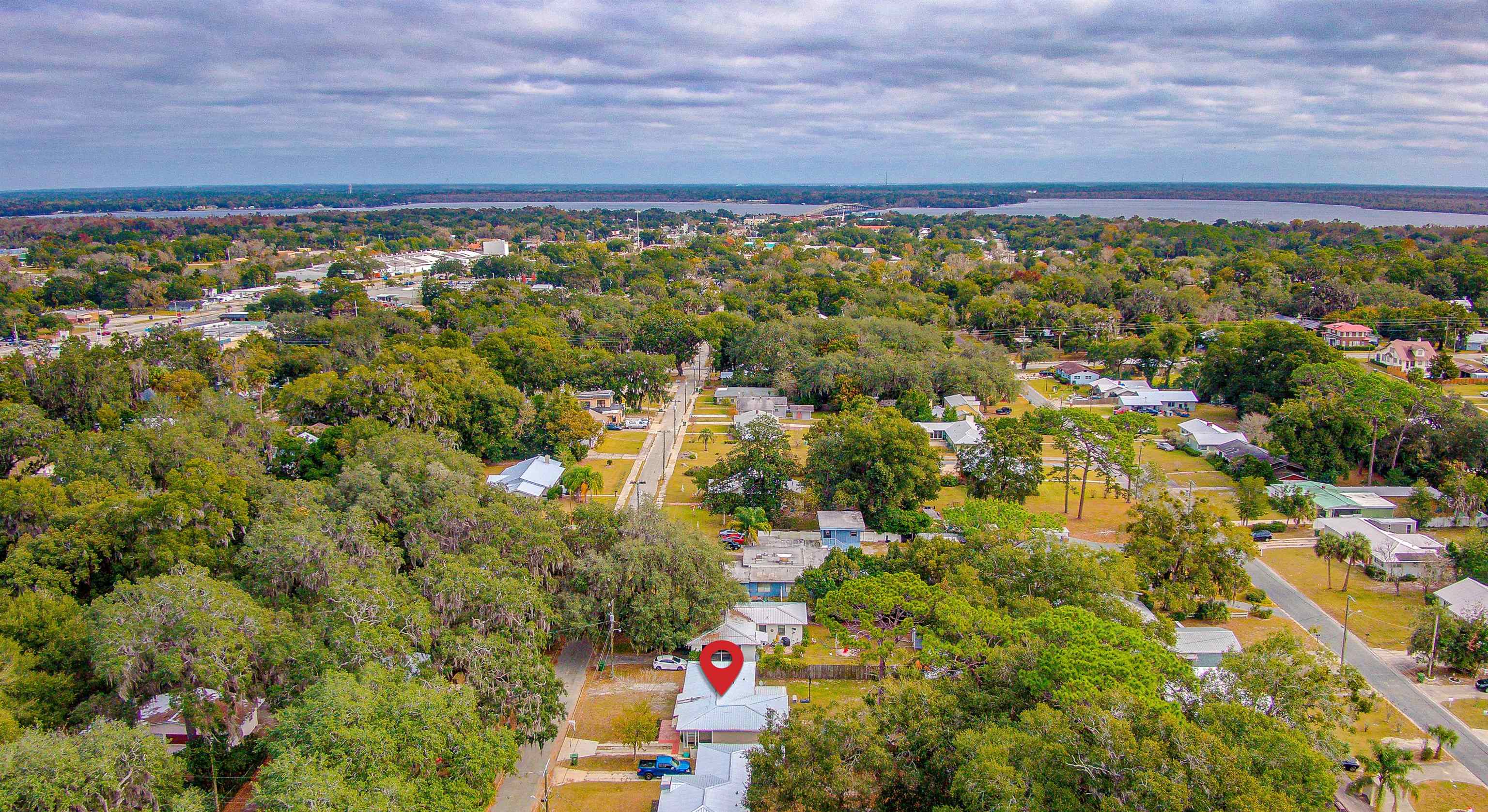 Image 13 of 70 For 2205 Gillis St