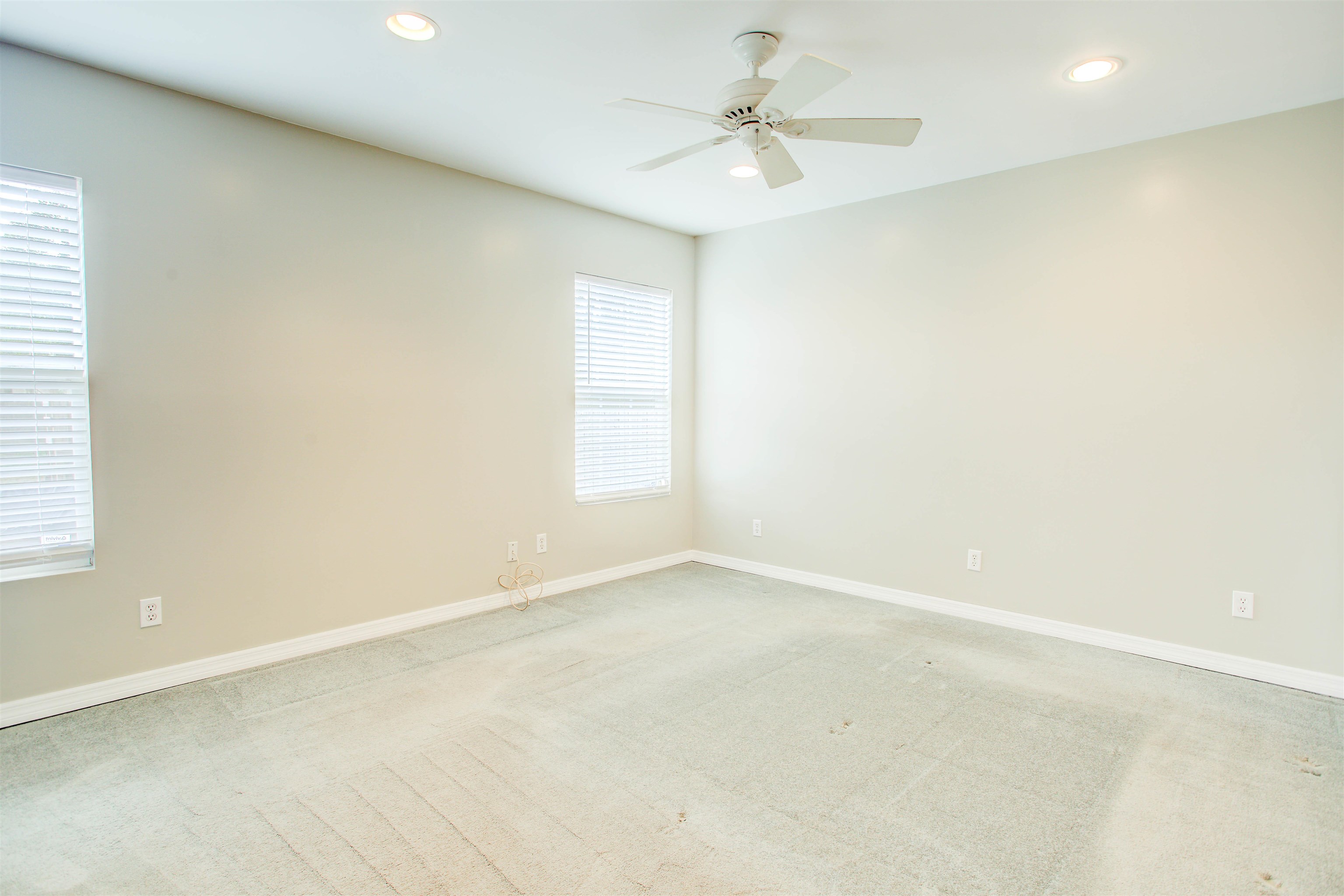 Image 37 of 70 For 2205 Gillis St