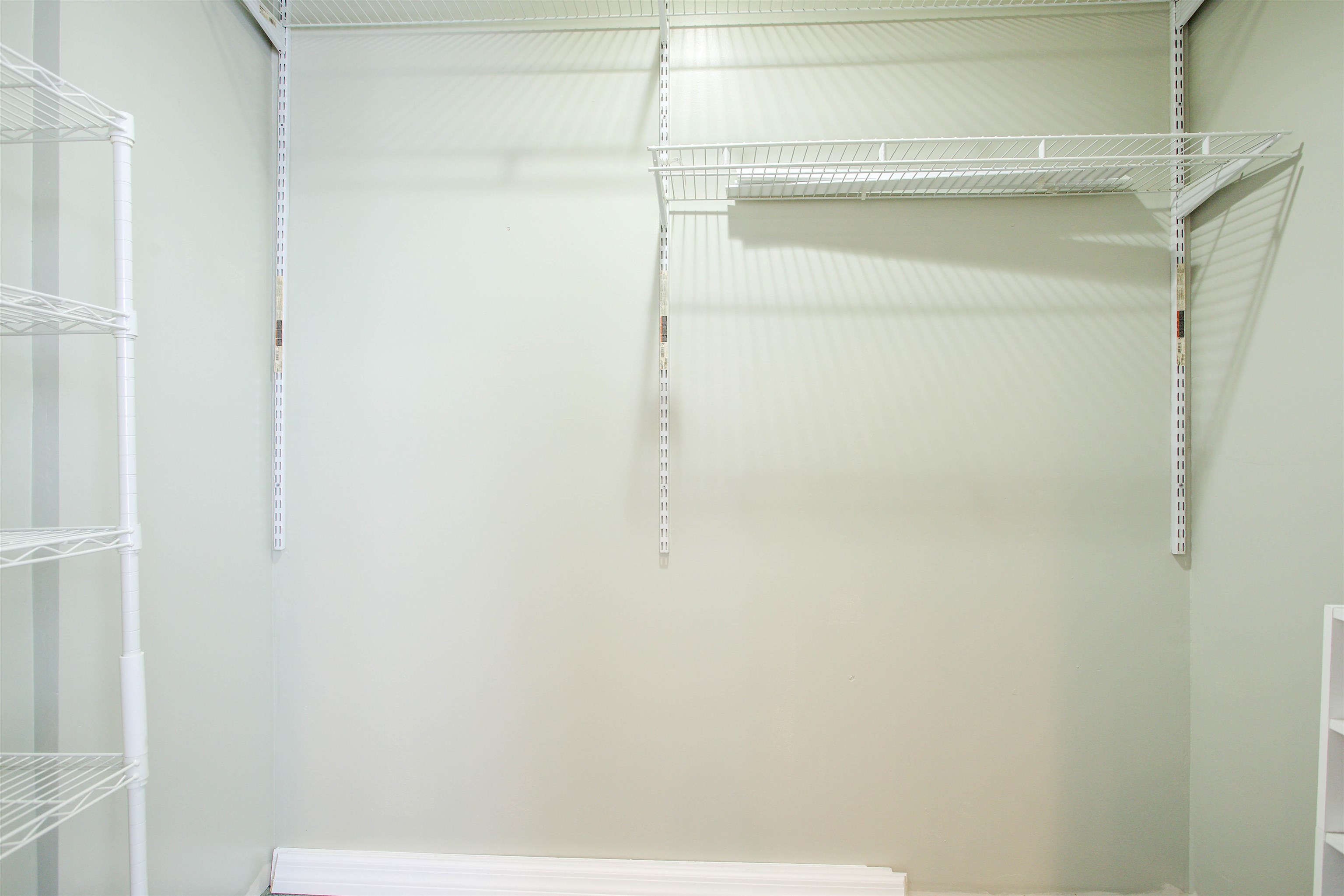 Image 44 of 70 For 2205 Gillis St