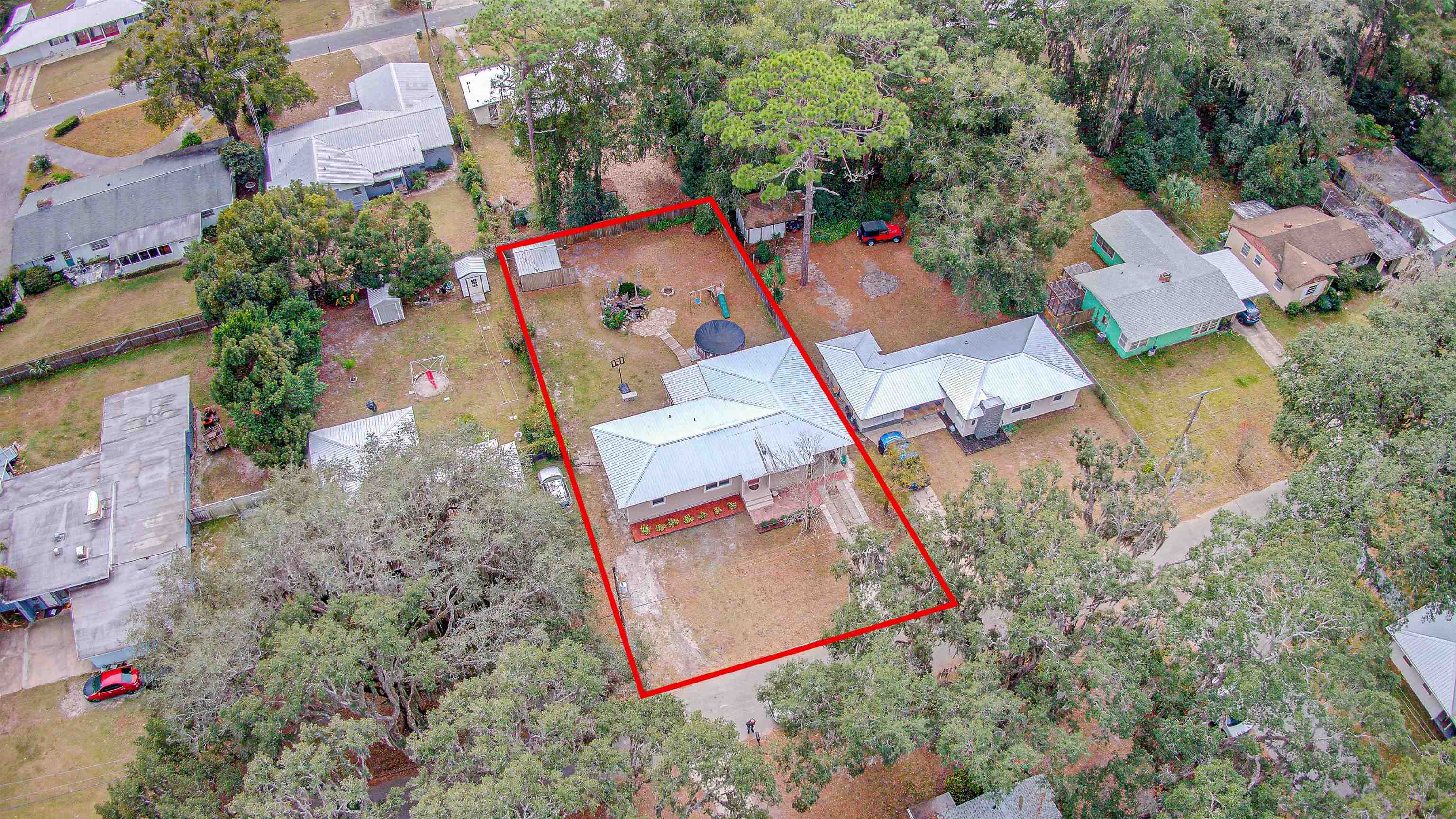 Image 5 of 70 For 2205 Gillis St