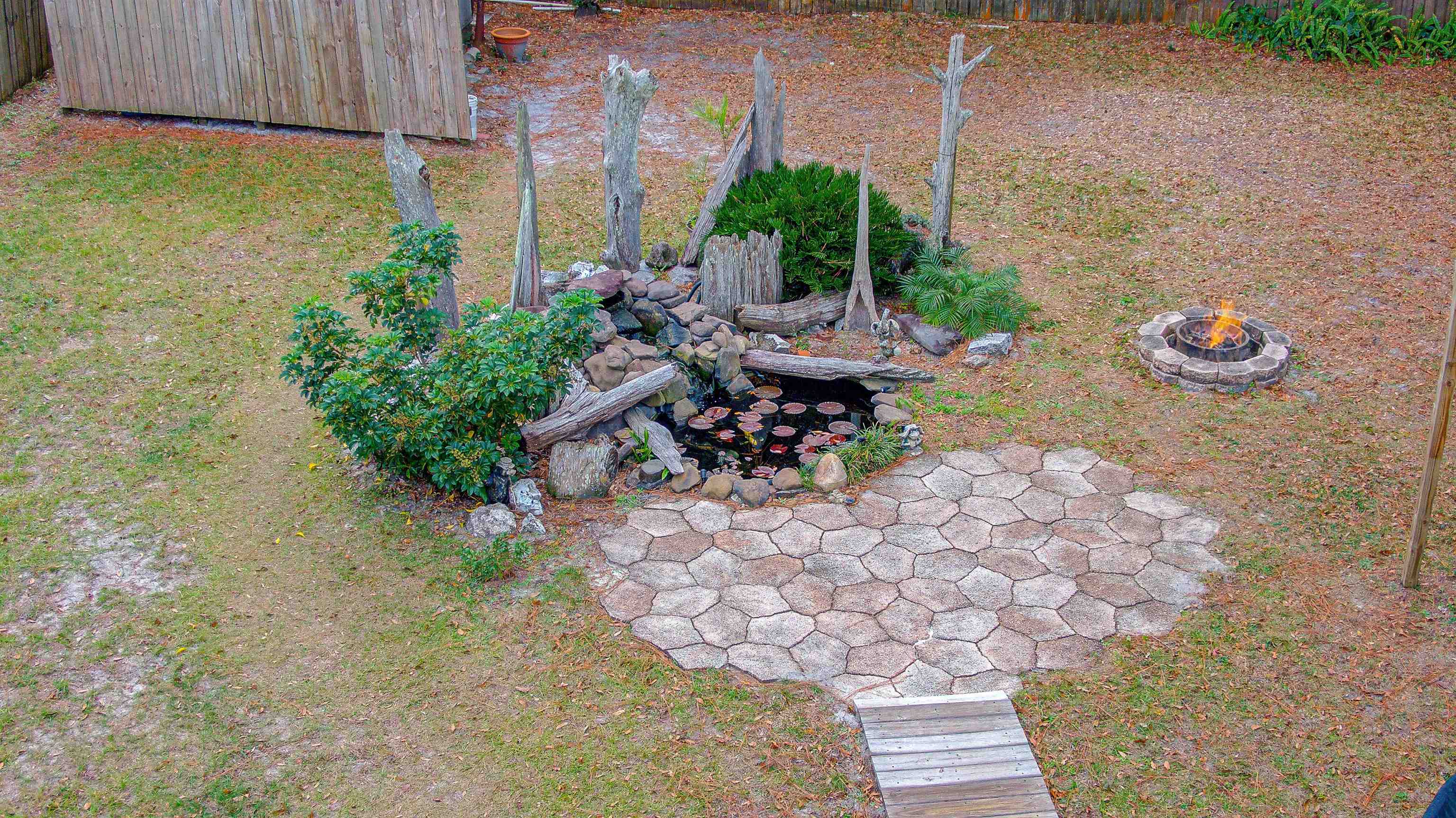 Image 9 of 70 For 2205 Gillis St