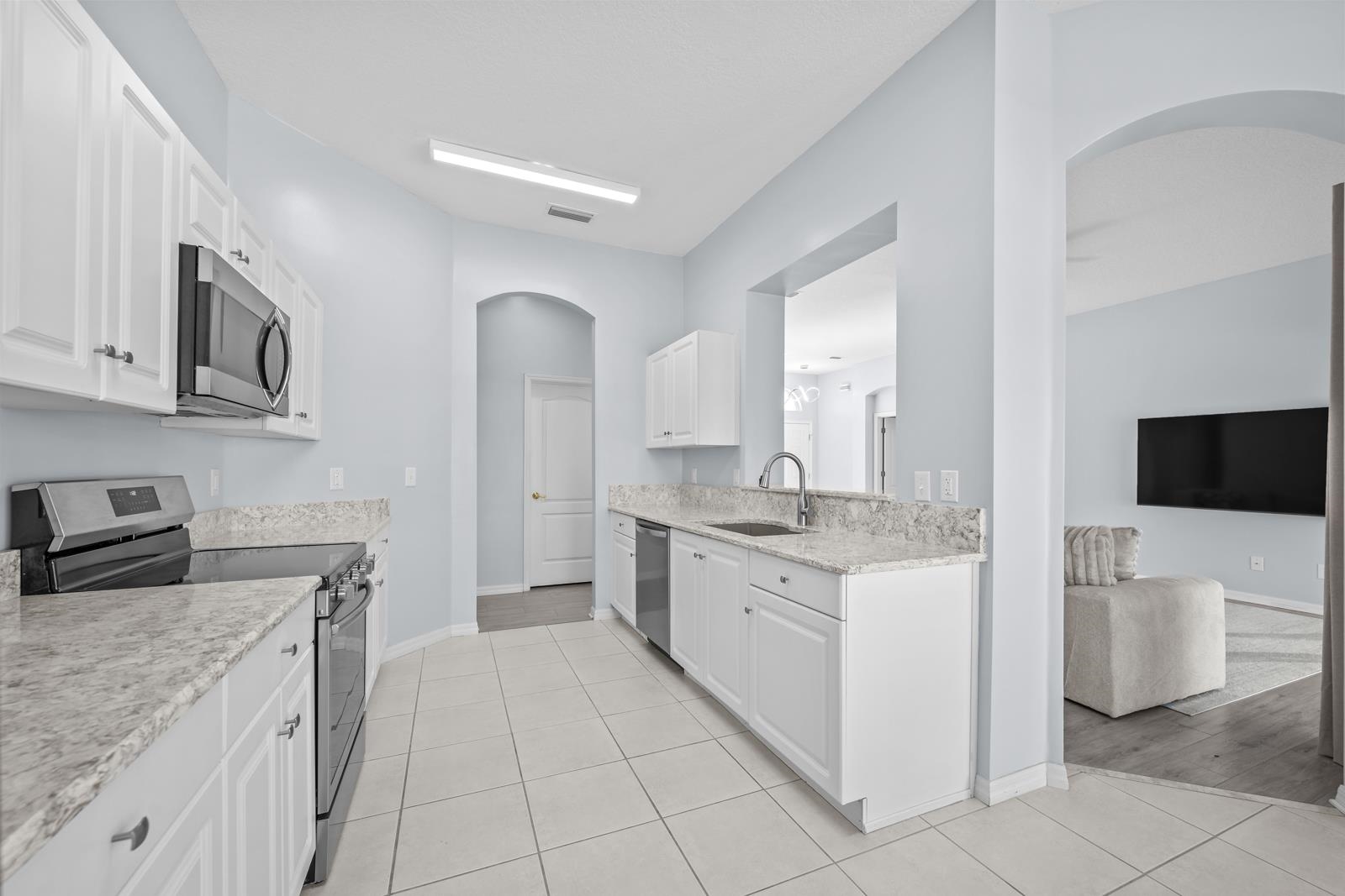 Image 19 of 68 For 1116 Compass Row