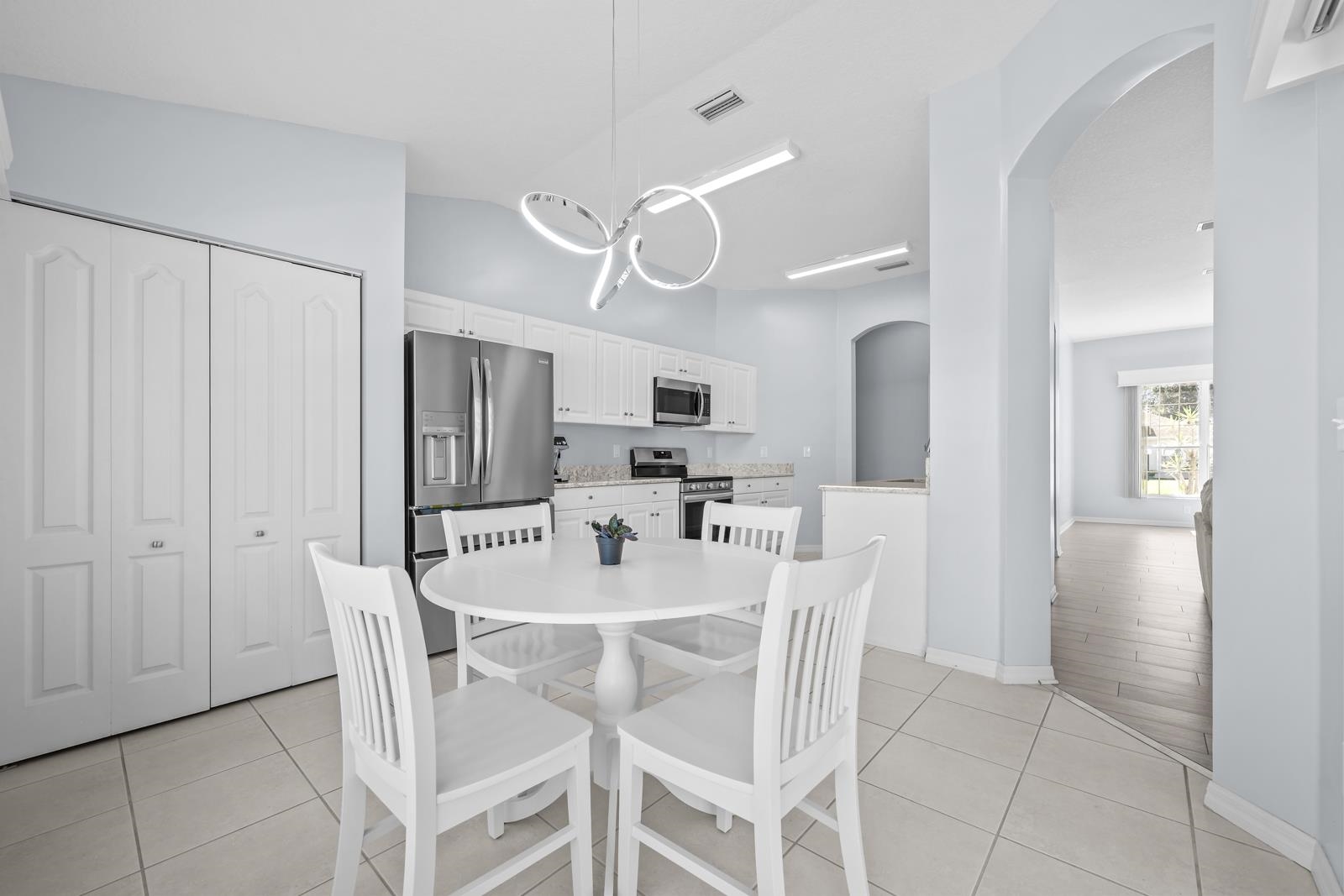 Image 24 of 68 For 1116 Compass Row