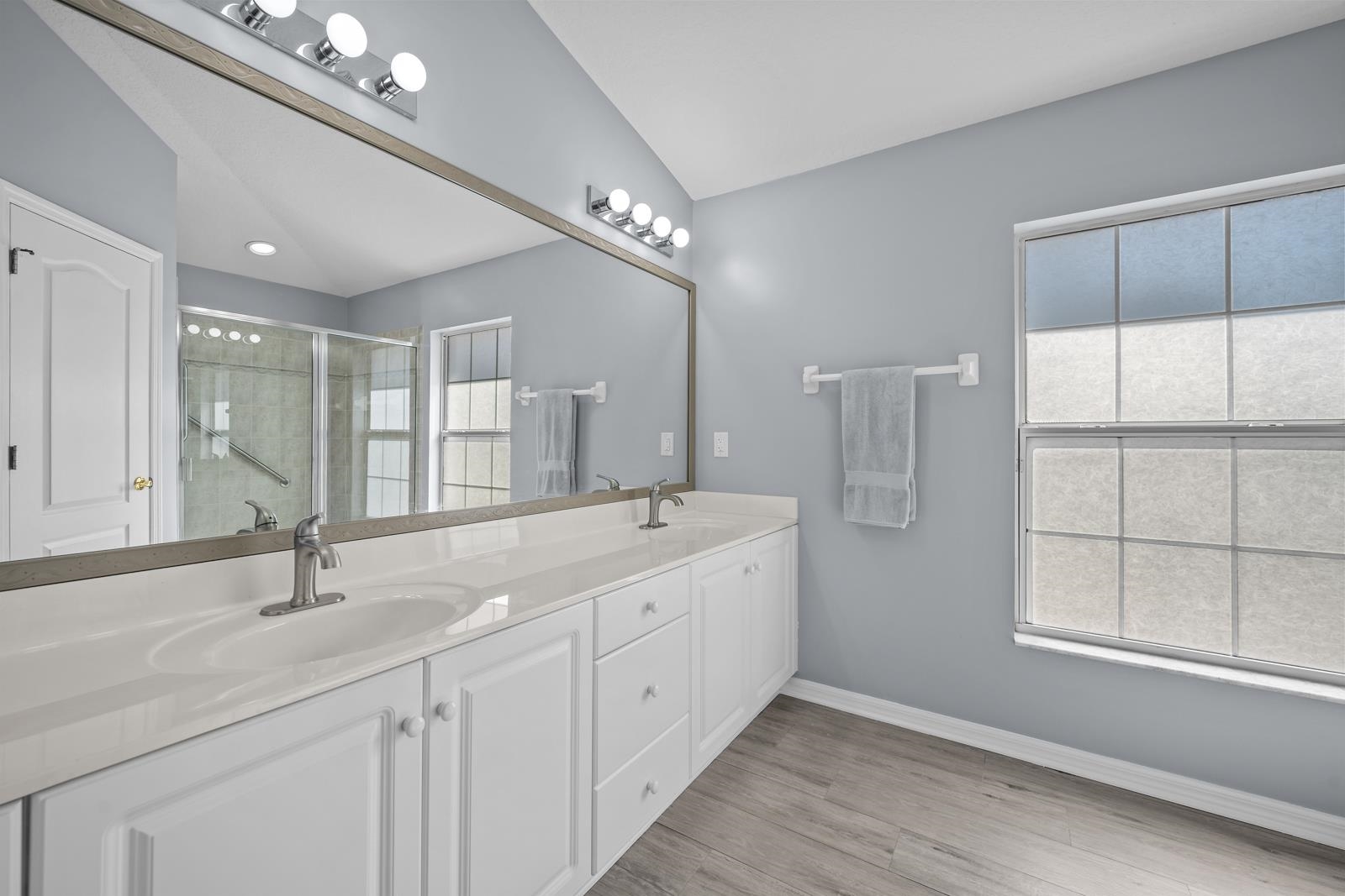 Image 27 of 68 For 1116 Compass Row