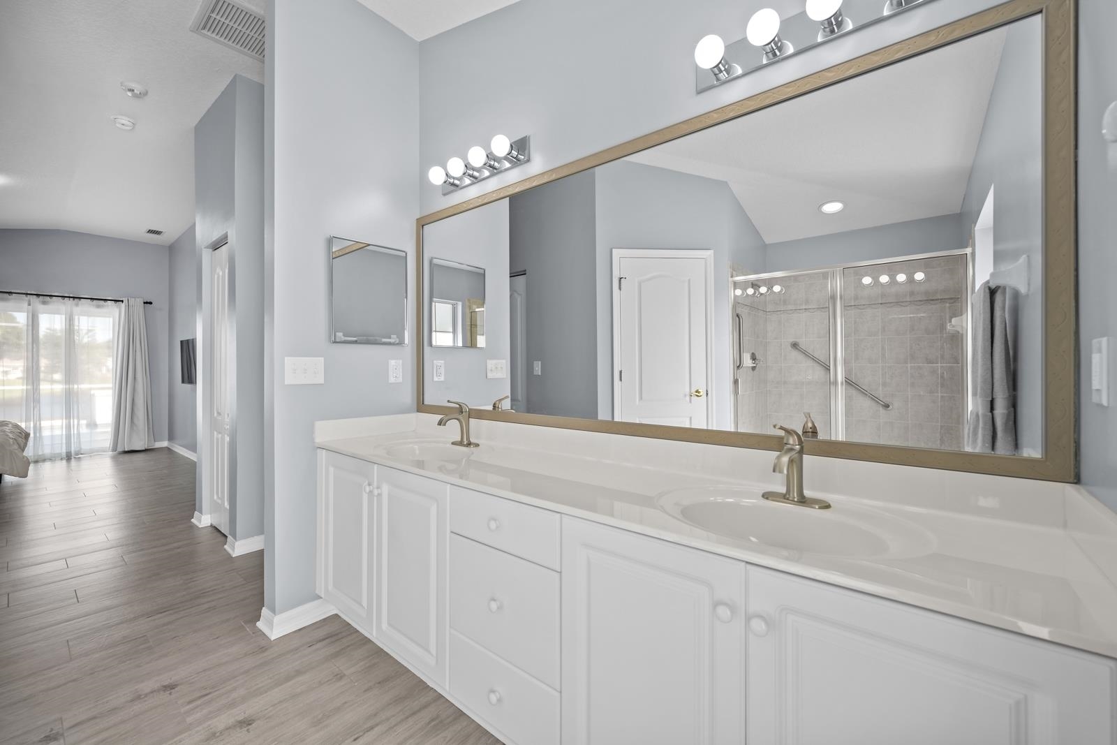 Image 29 of 68 For 1116 Compass Row